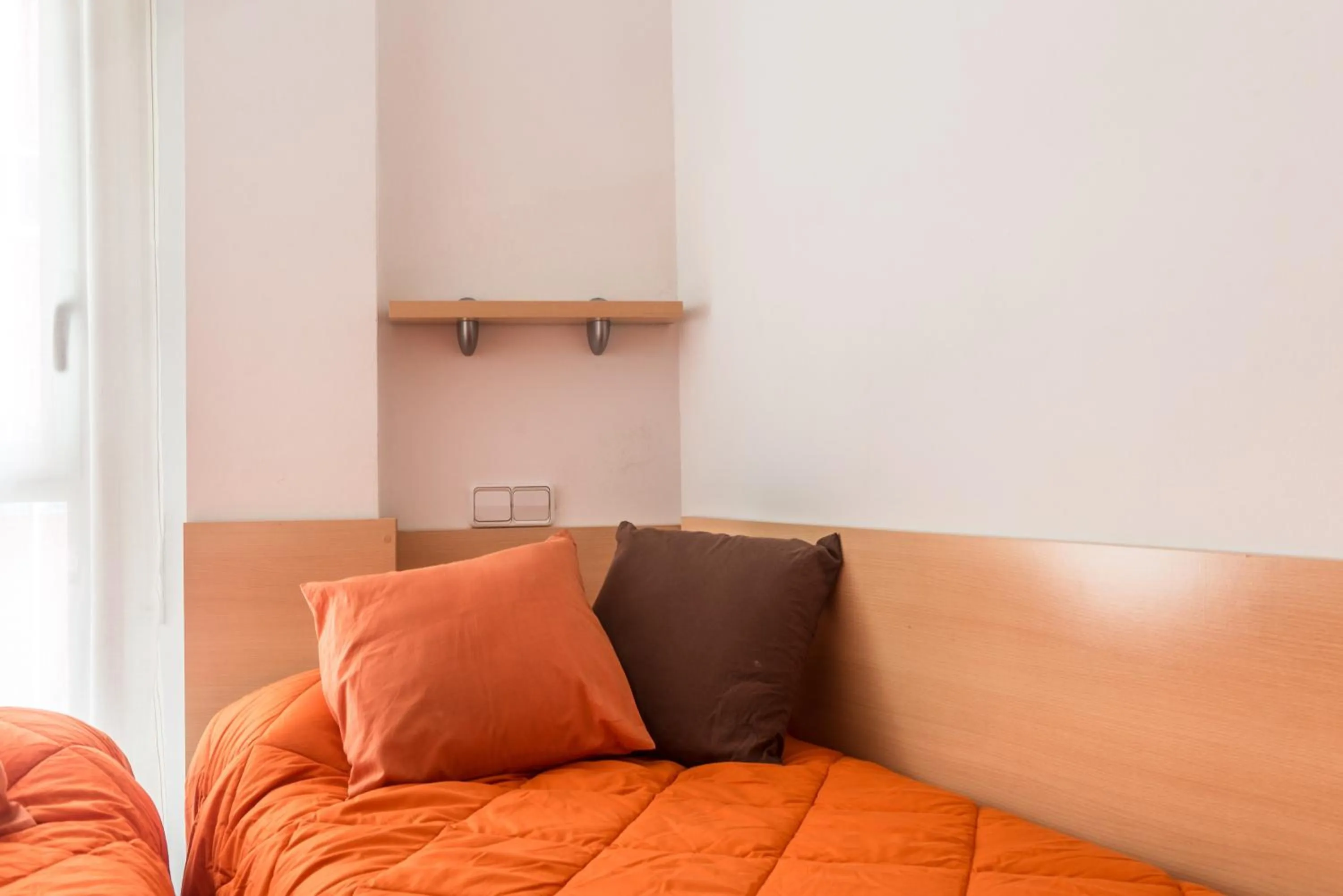 Decorative detail, Bed in Apartamentos Navas 2