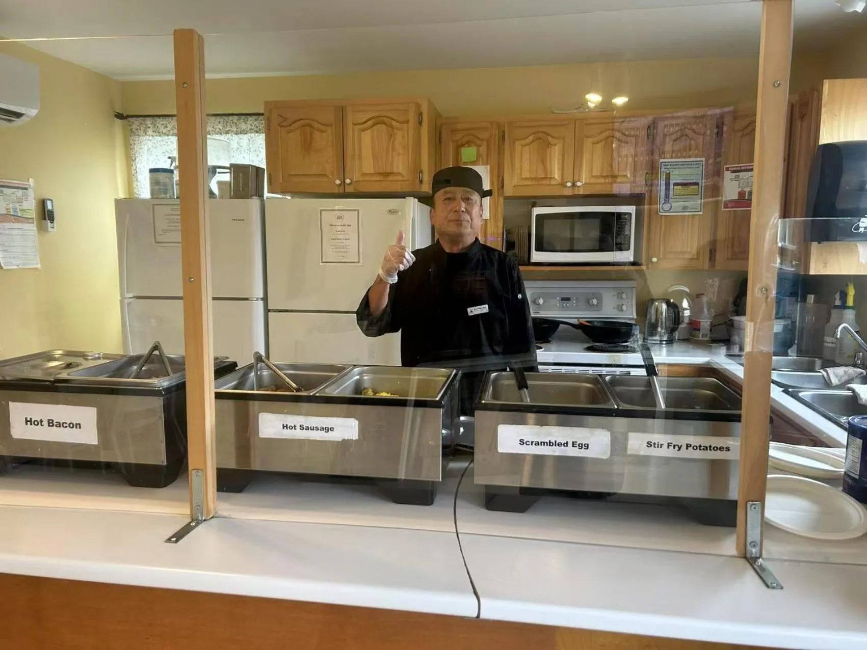 Breakfast in The Cavendish Motel