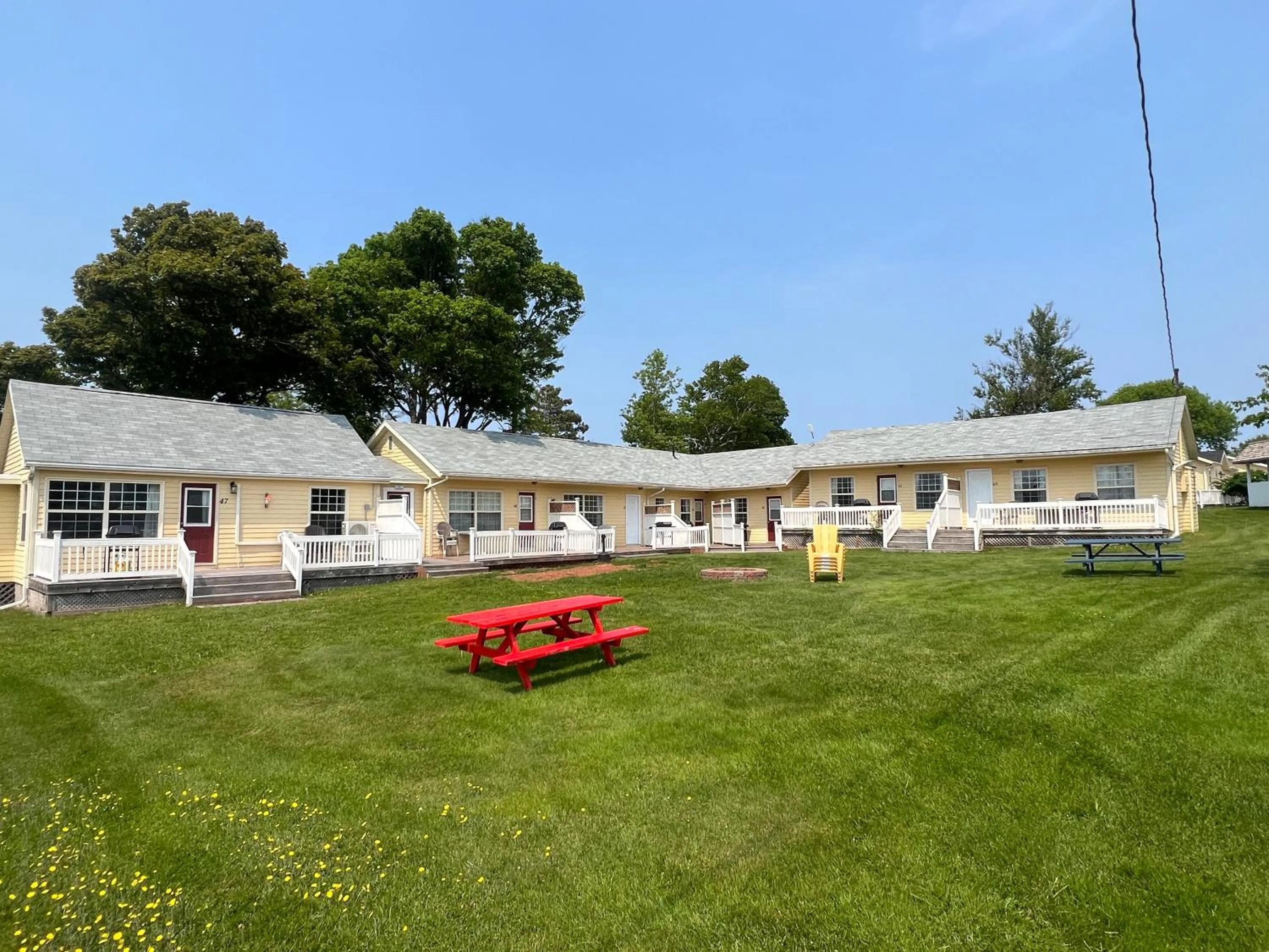 Property building in The Cavendish Motel