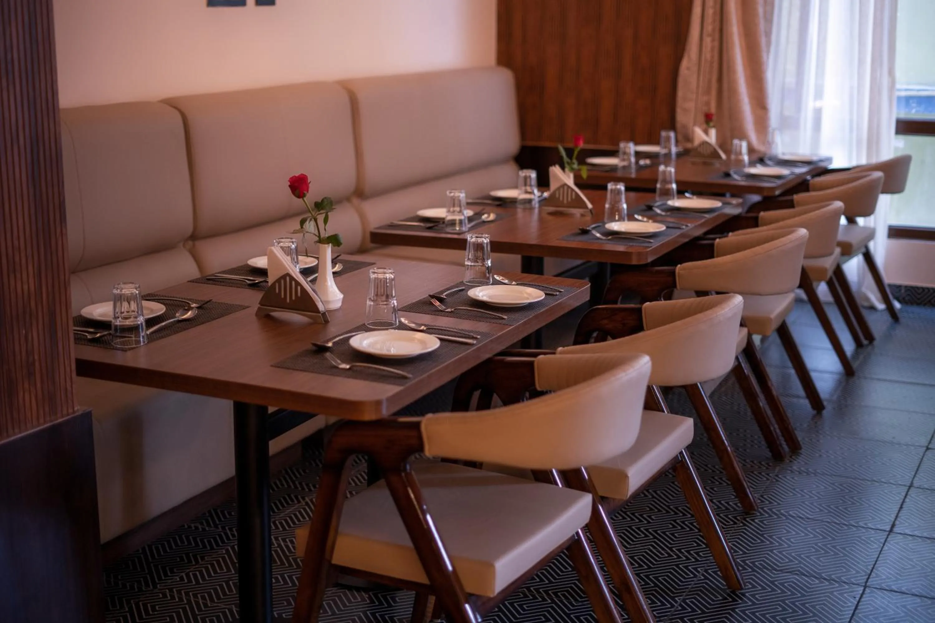 Restaurant/places to eat in Evara Hills, Gangtok