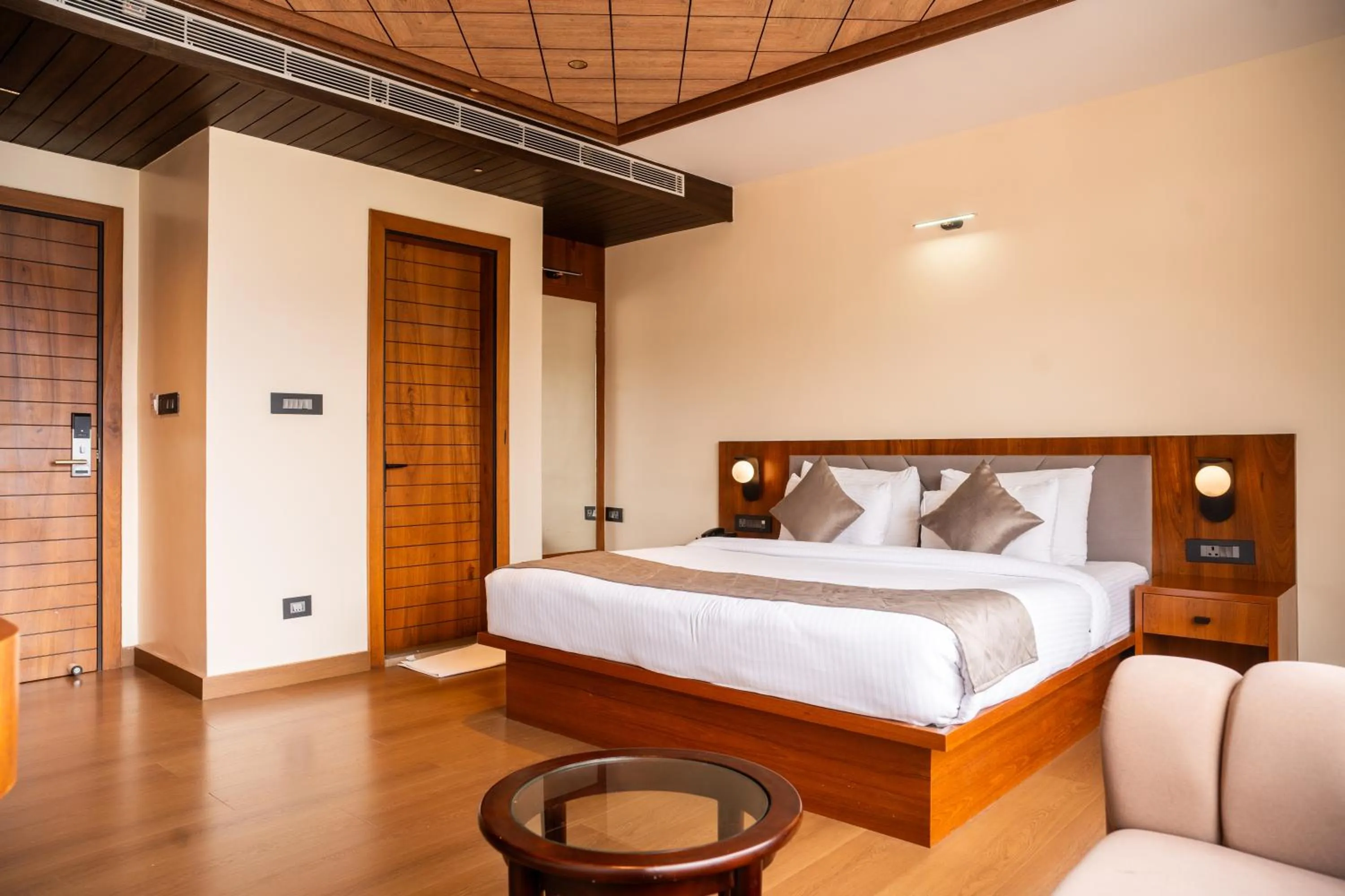 Bedroom, Bed in Evara Hills, Gangtok