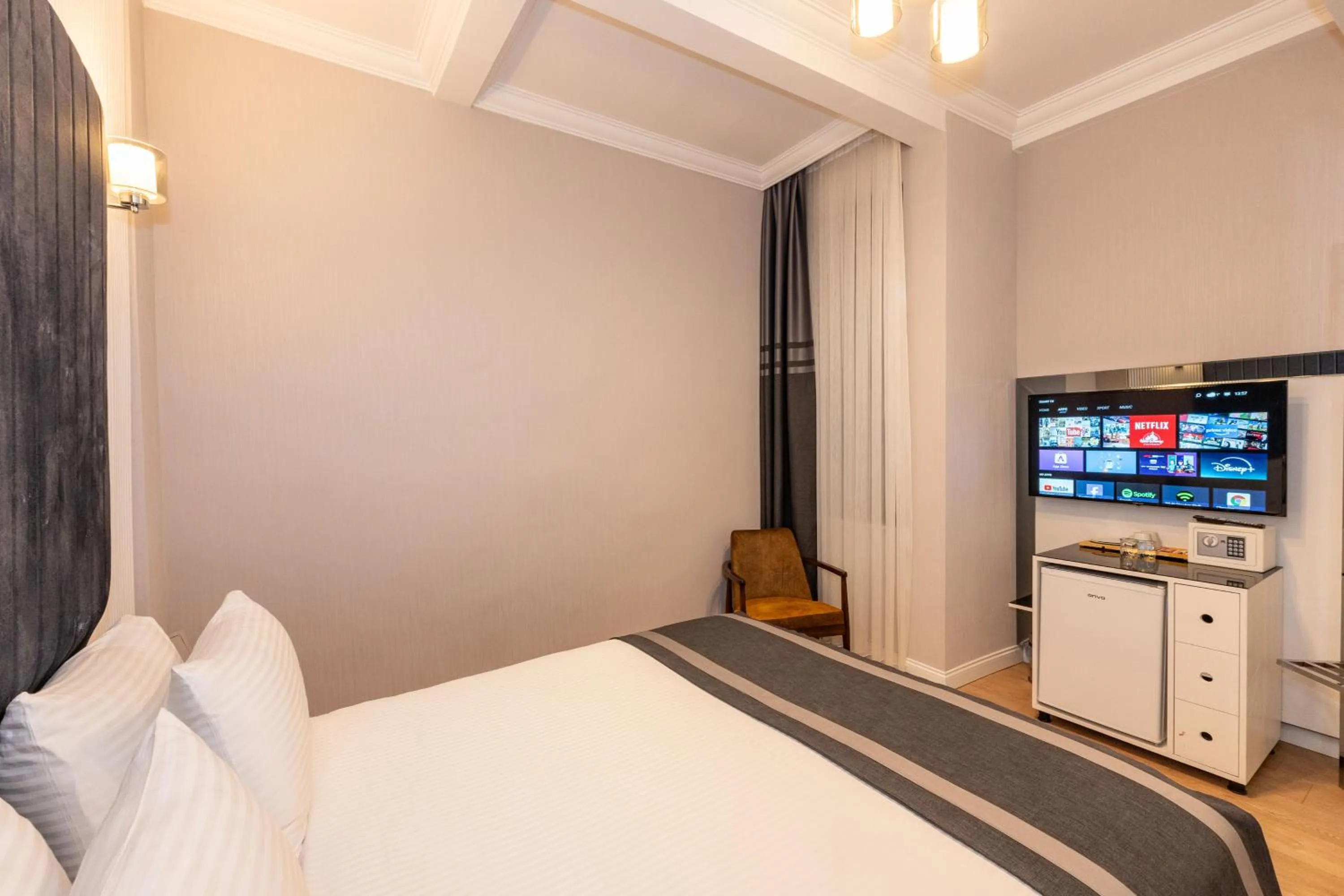 Photo of the whole room, Bed in The Now Hotel