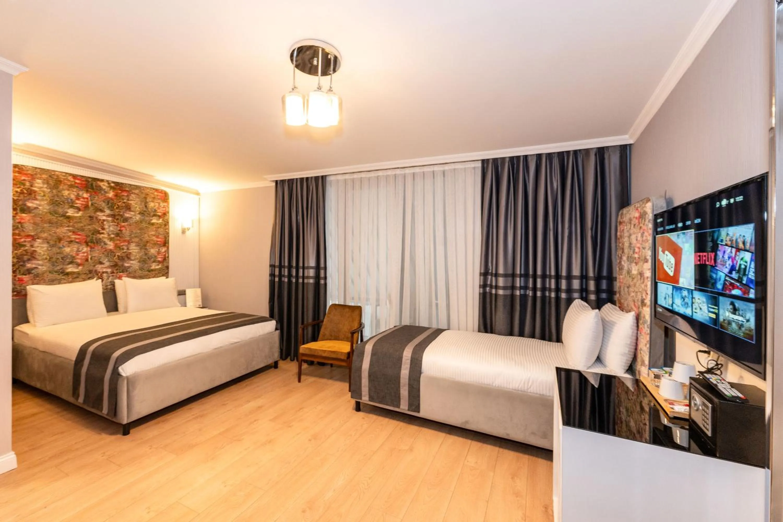 Bedroom, Bed in The Now Hotel