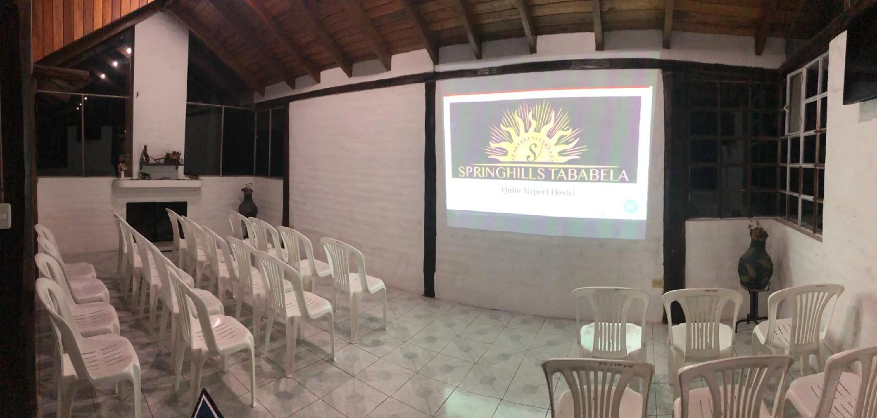 Banquet/Function facilities in Springhills Quito Airport