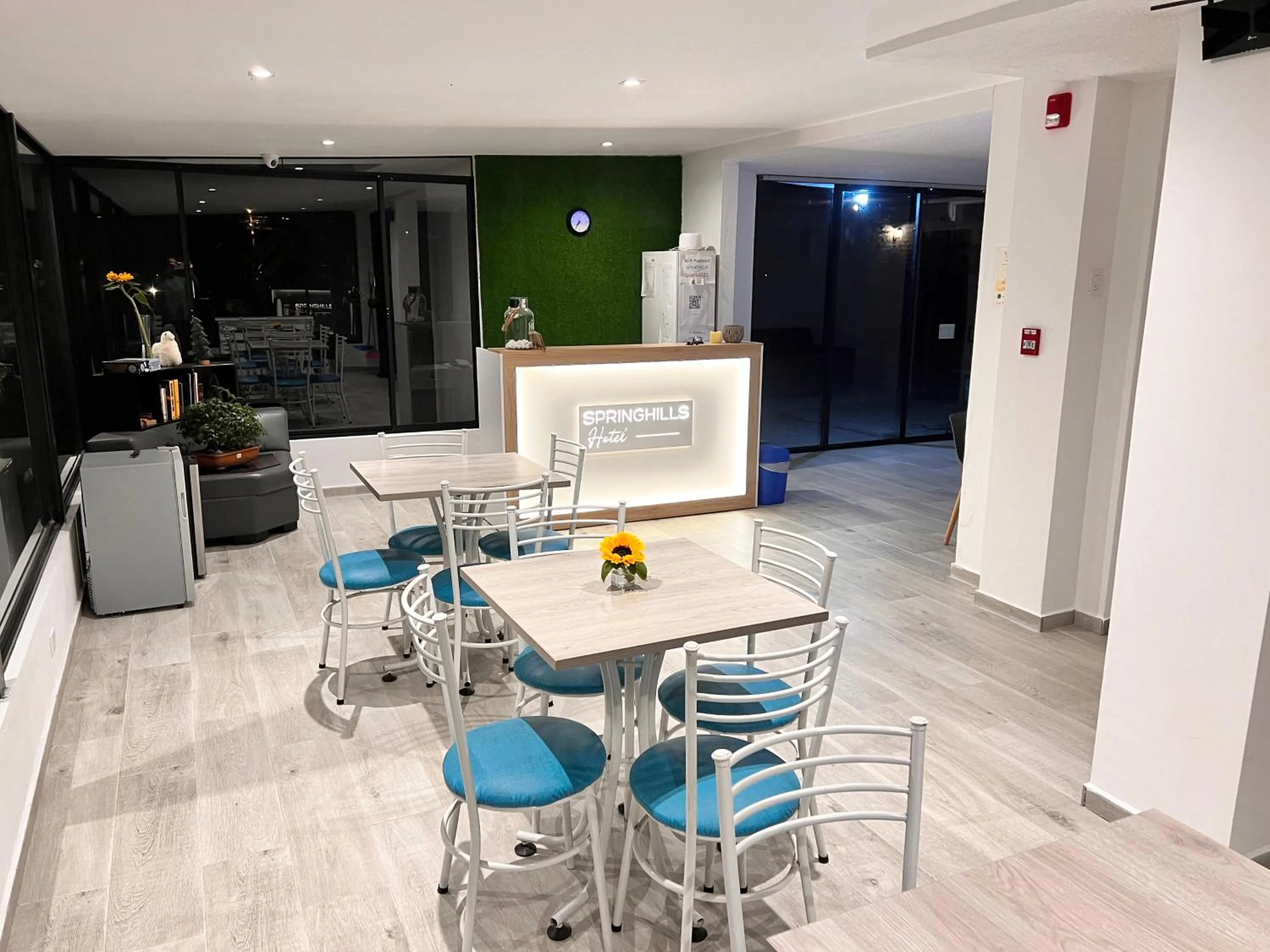 Living room in Springhills Quito Airport