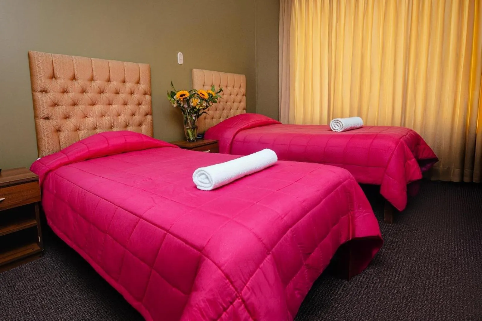 Bedroom, Bed in Hotel San Felipe Suites