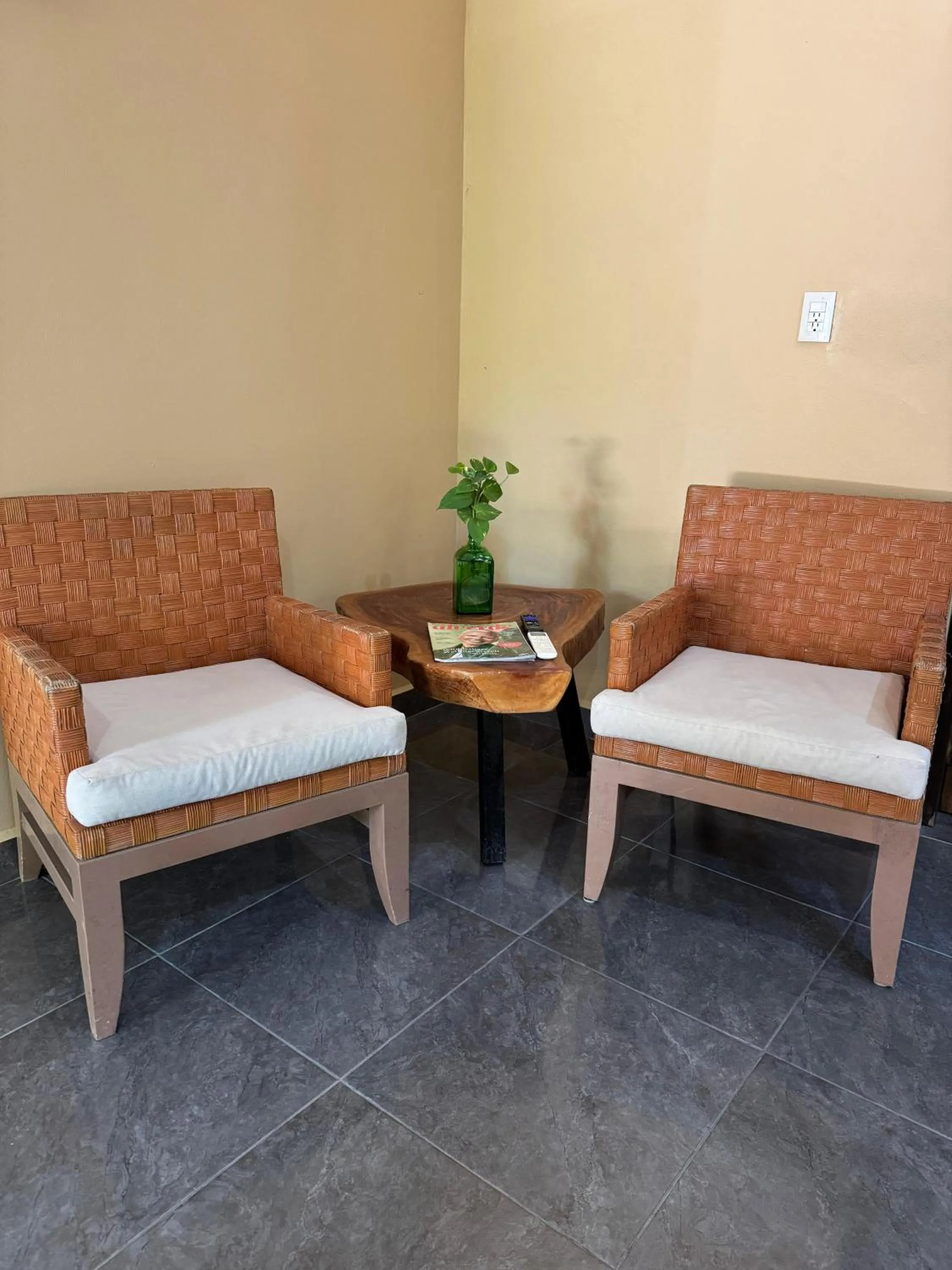 Hotel Tunich Naj & Hostal