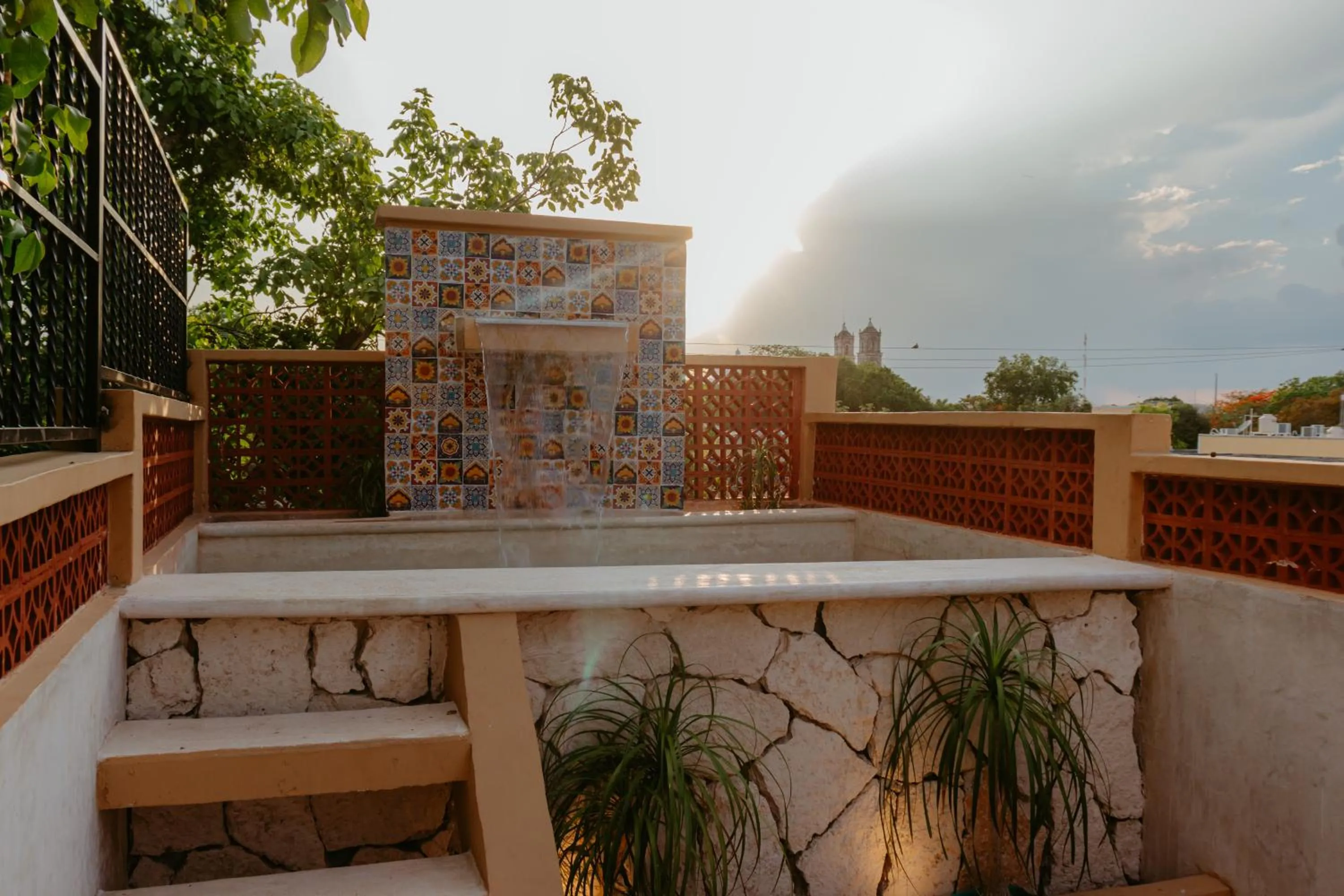 Balcony/Terrace in Hotel Tunich Naj & Hostal