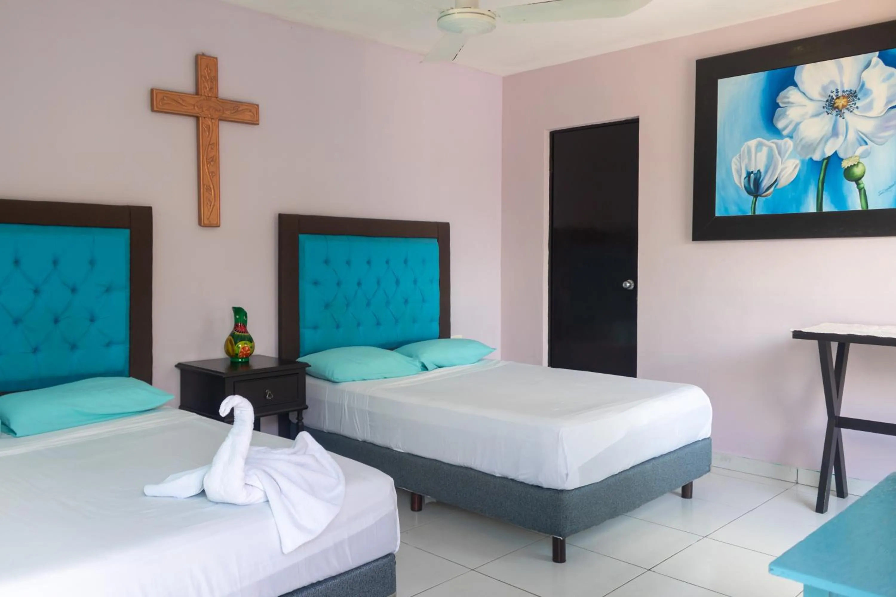 Bed in Hotel Tunich Naj & Hostal