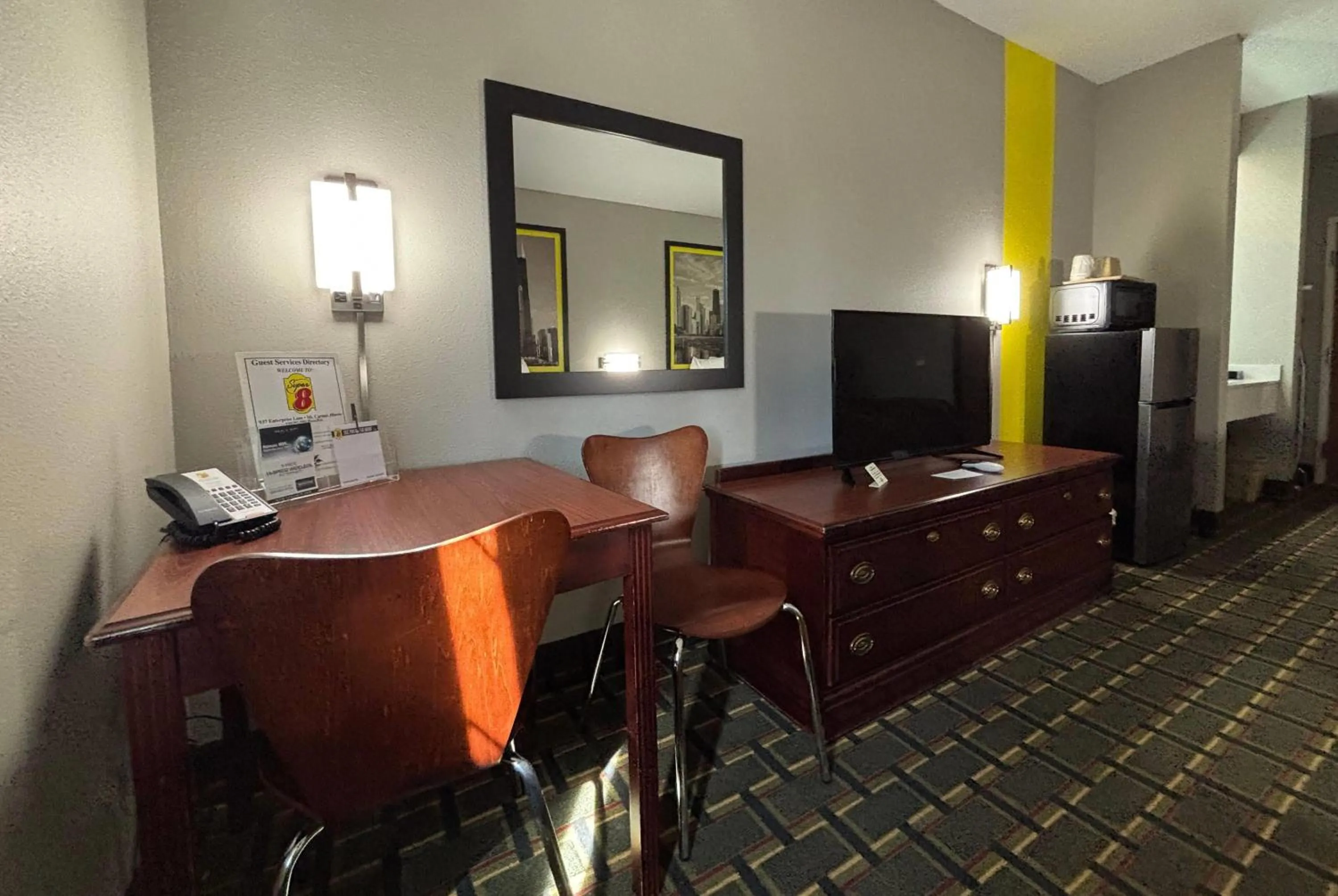 Photo of the whole room in Super 8 by Wyndham Mt. Carmel IL