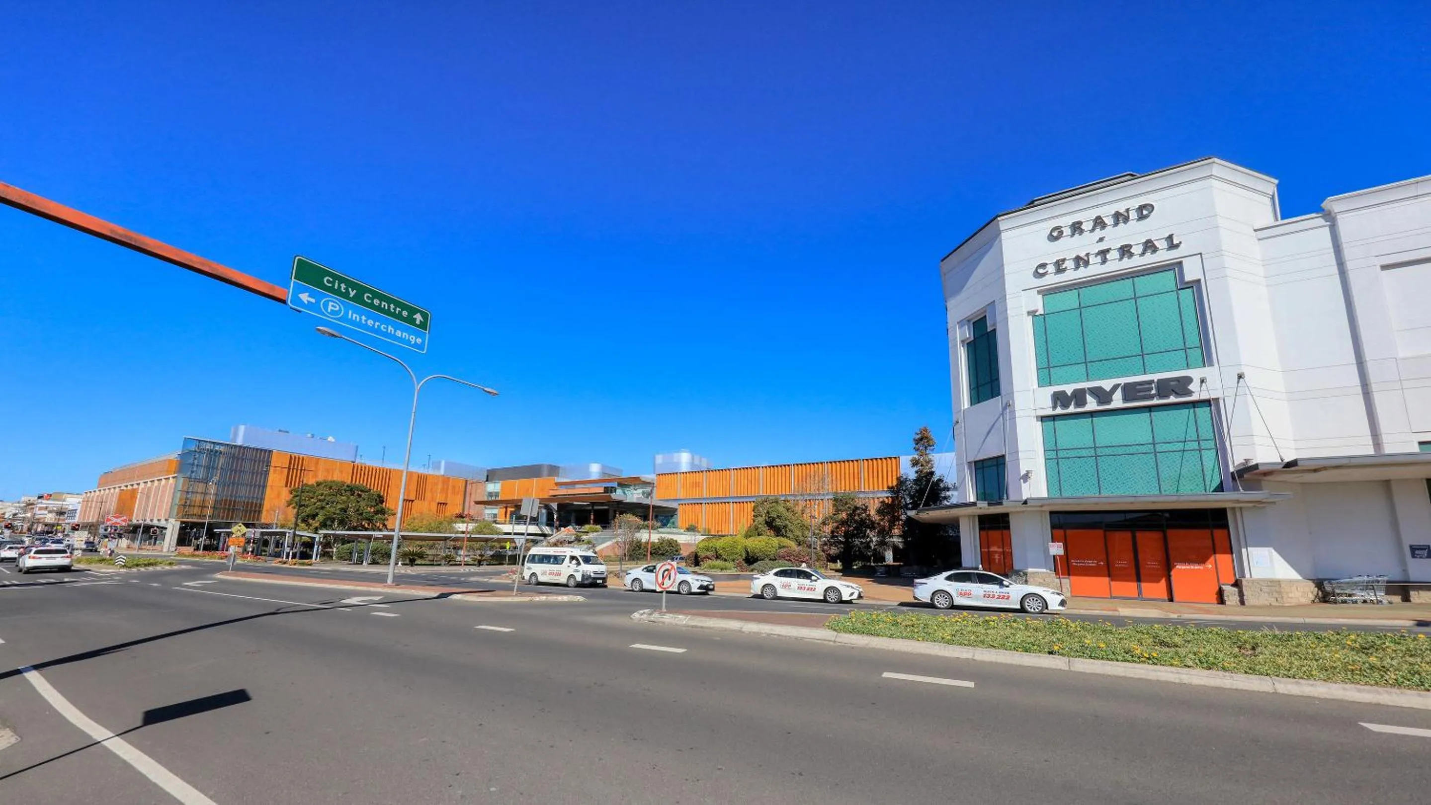 Nearby landmark in Apollo Lodge