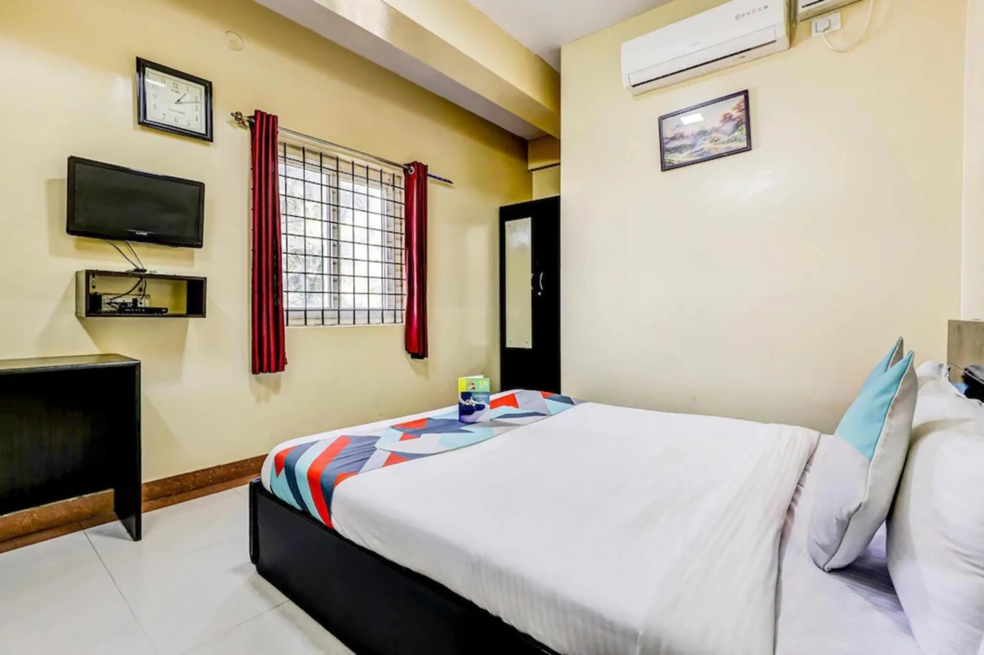 Bed in Via Palm Emirates - Koramangala, Nexus Mall
