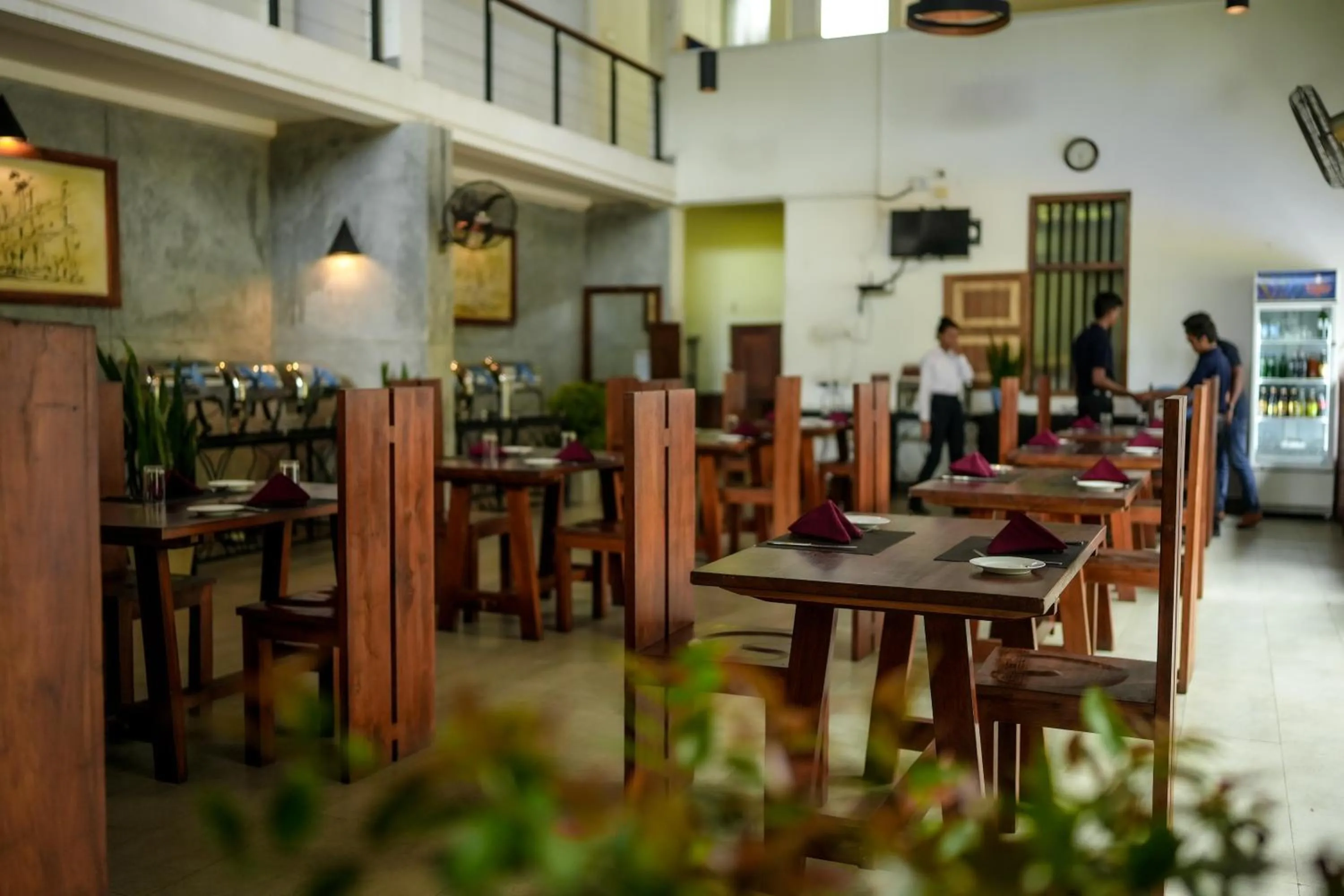 Restaurant/places to eat in Elephant Trail