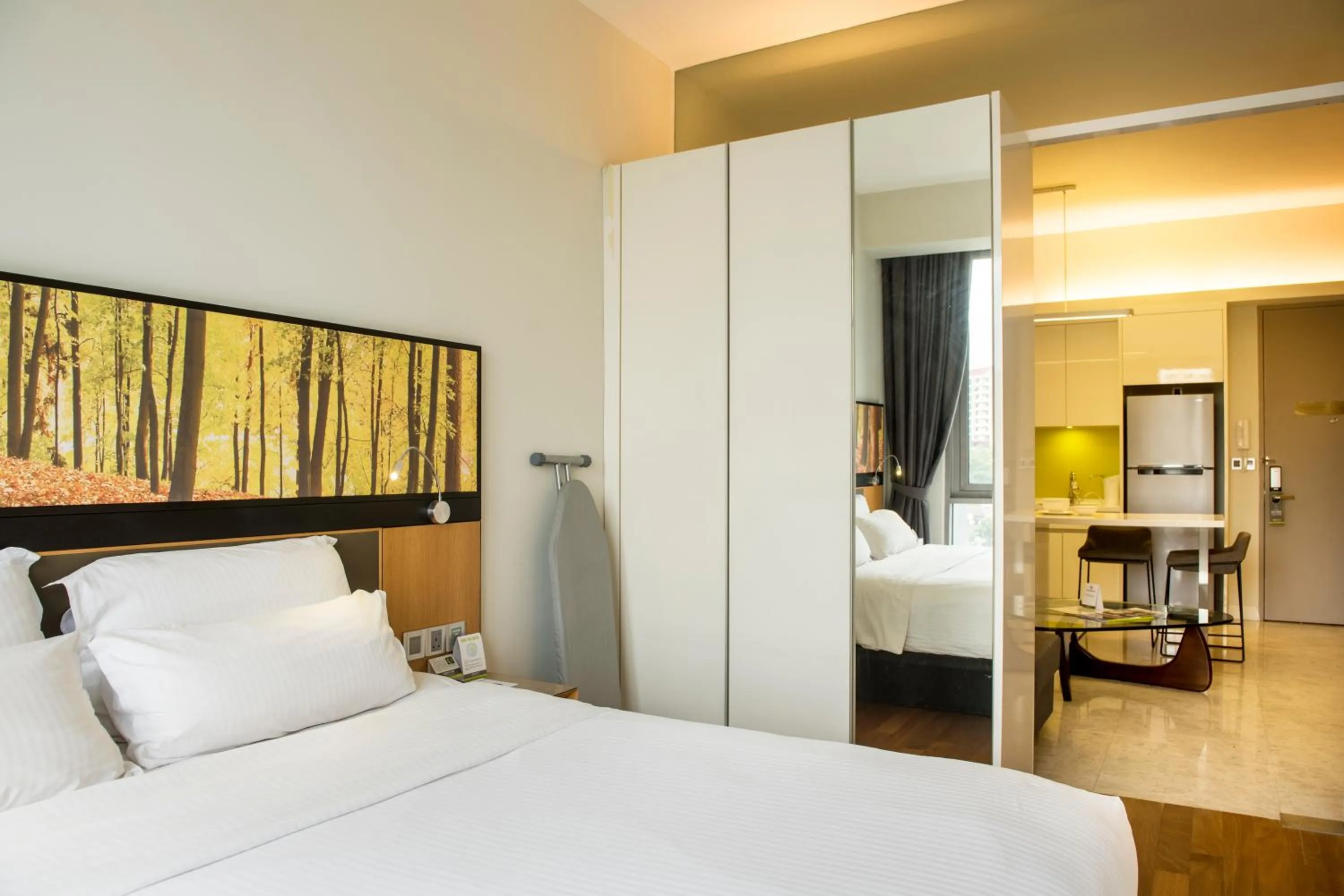 wardrobe, Bed in The Signature Hotel & Serviced Suites Hartamas Kuala Lumpur