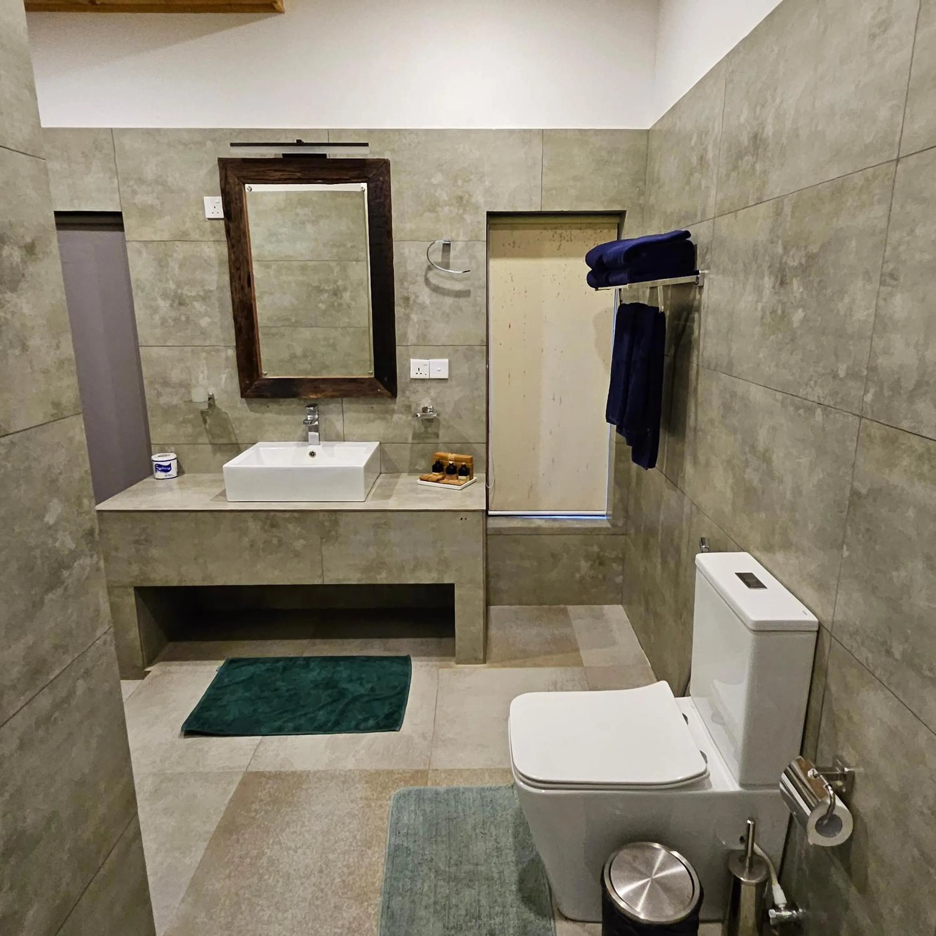 Bathroom in Ella Planters Bungalow