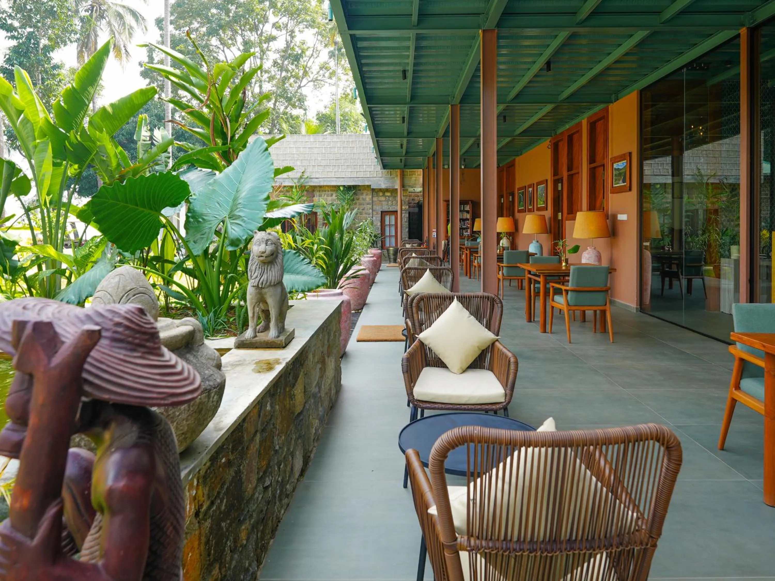 Restaurant/places to eat in Ella Planters Bungalow