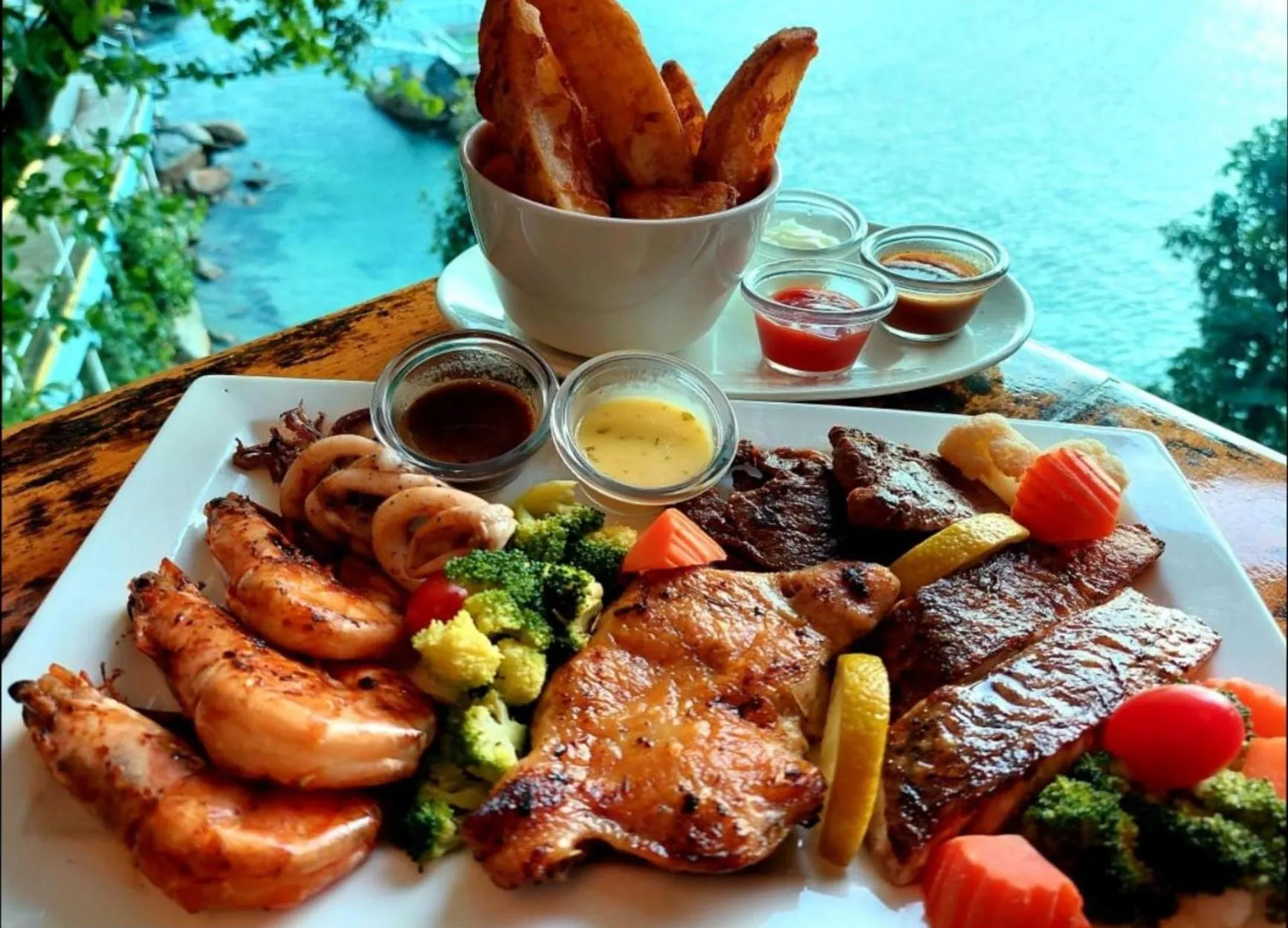 Property building in Alunan Resort