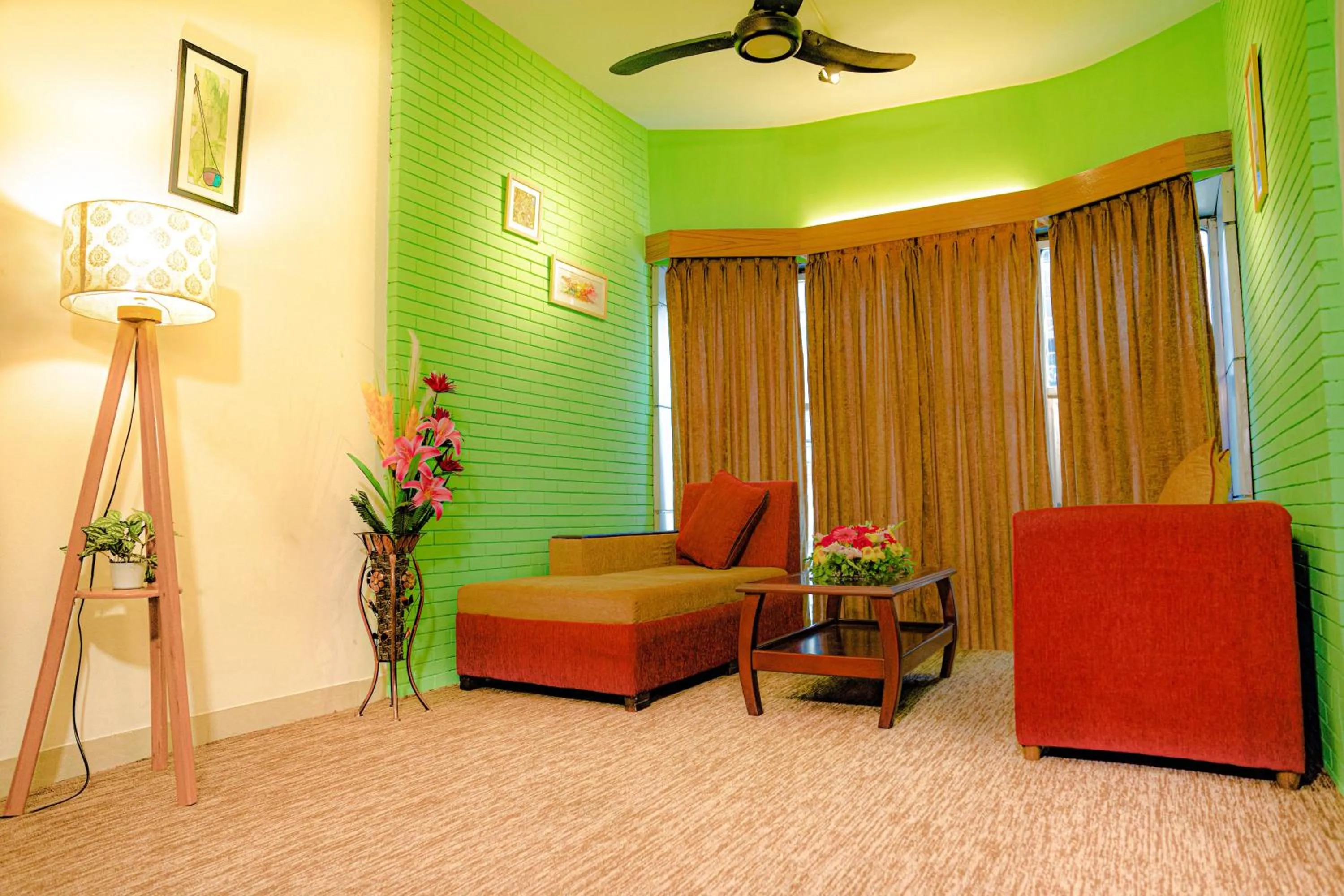 Living room in Hotel Air Inn Dhaka - Airport View