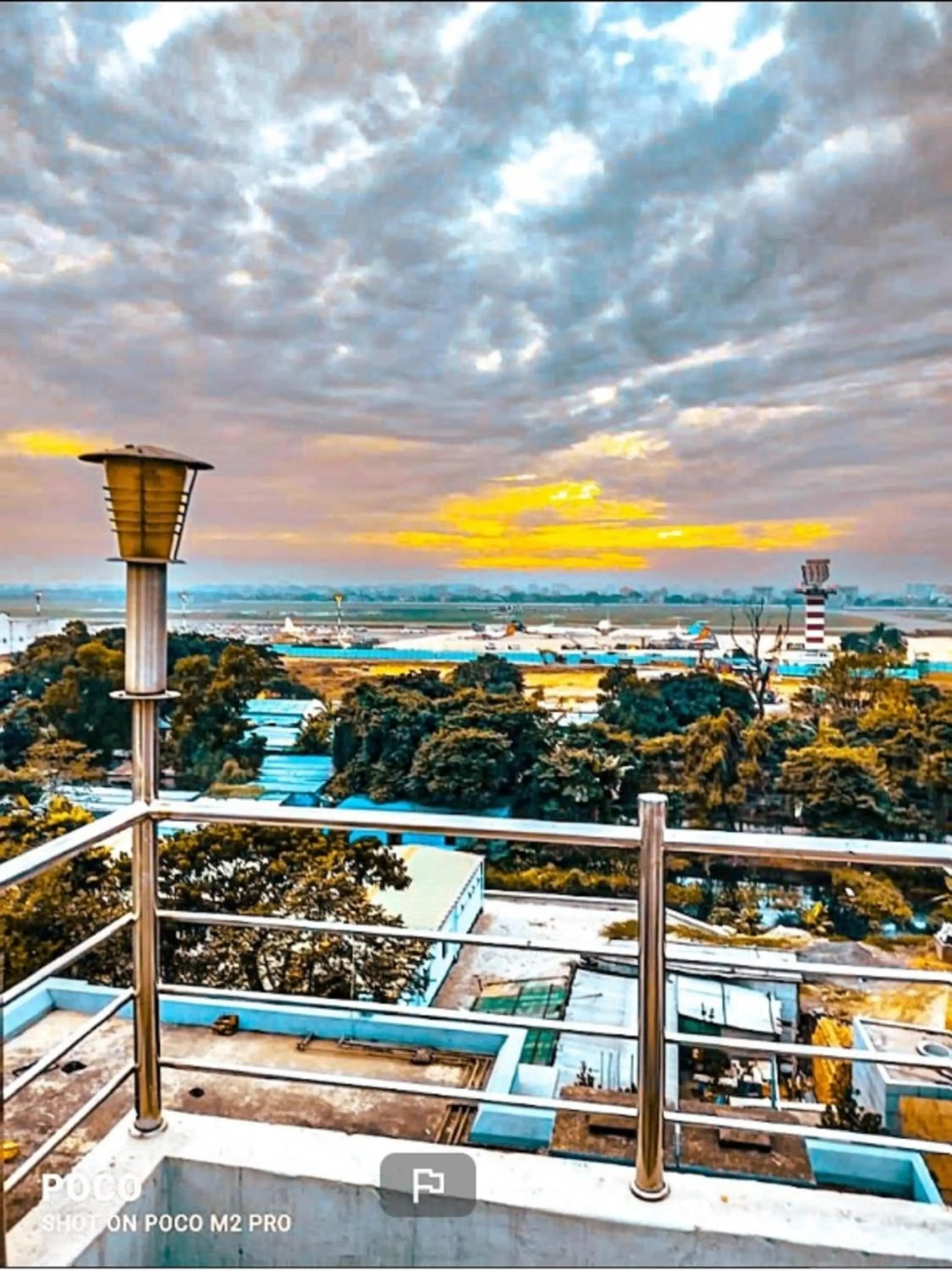 Restaurant/places to eat in Hotel Air Inn Dhaka - Airport View