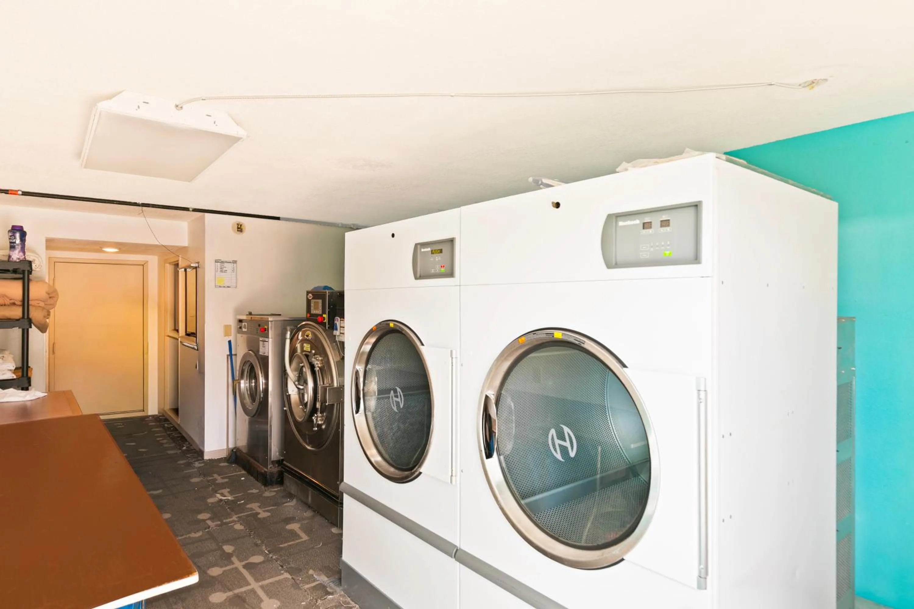 vending machine in Moonlight Inn Hotel O Hattiesburg, MS