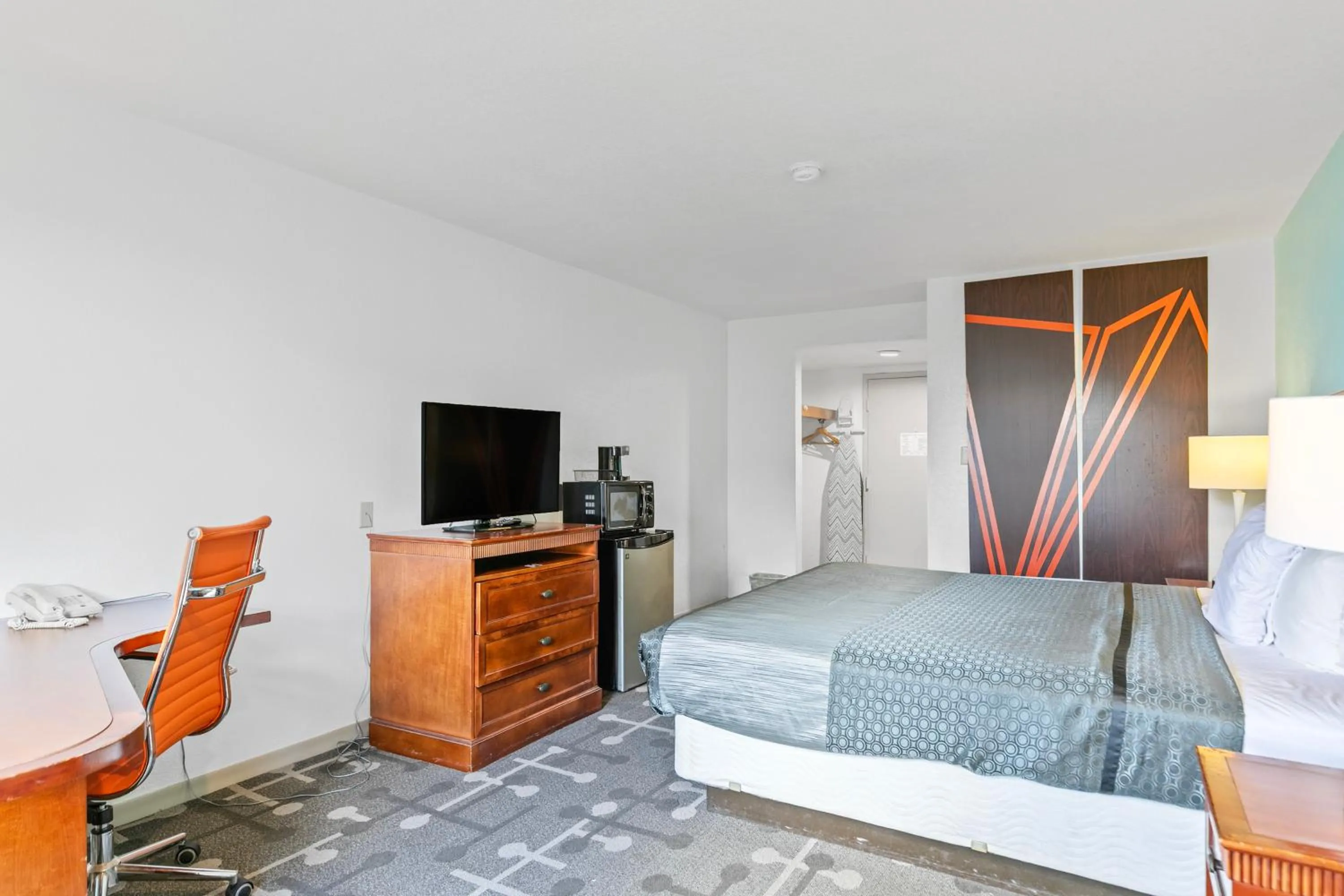 Bedroom, Bed in Moonlight Inn Hotel O Hattiesburg, MS