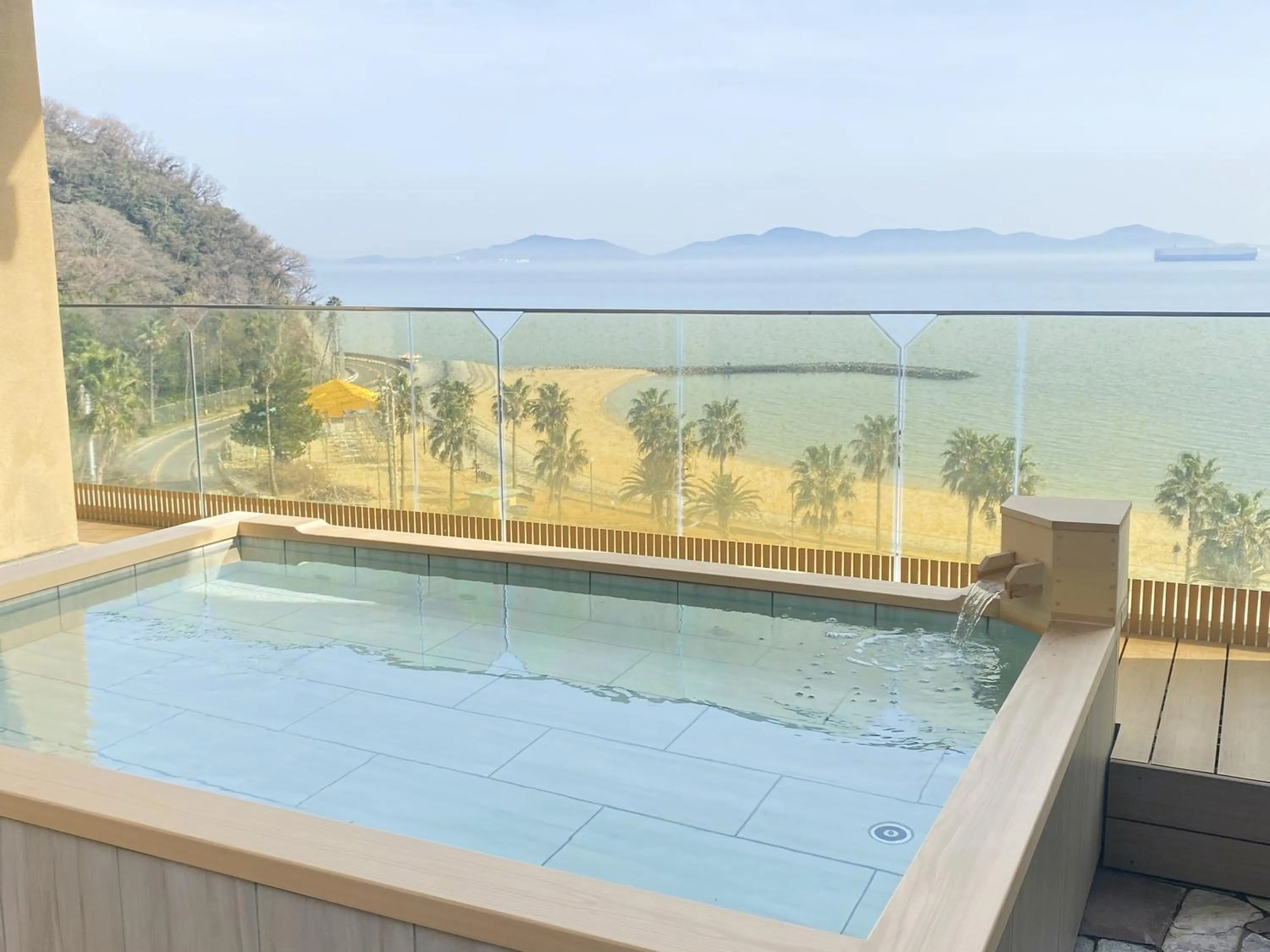 Open Air Bath in Nishiura Grand Hotel Kikkei