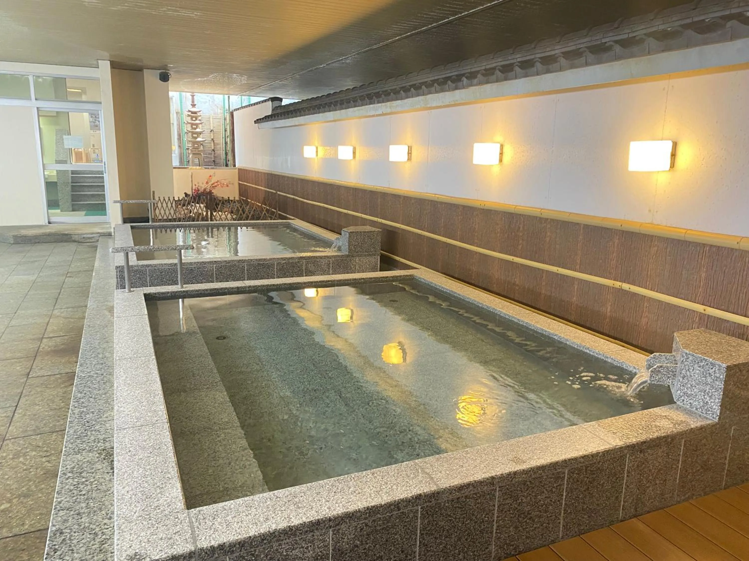 Public Bath in Nishiura Grand Hotel Kikkei
