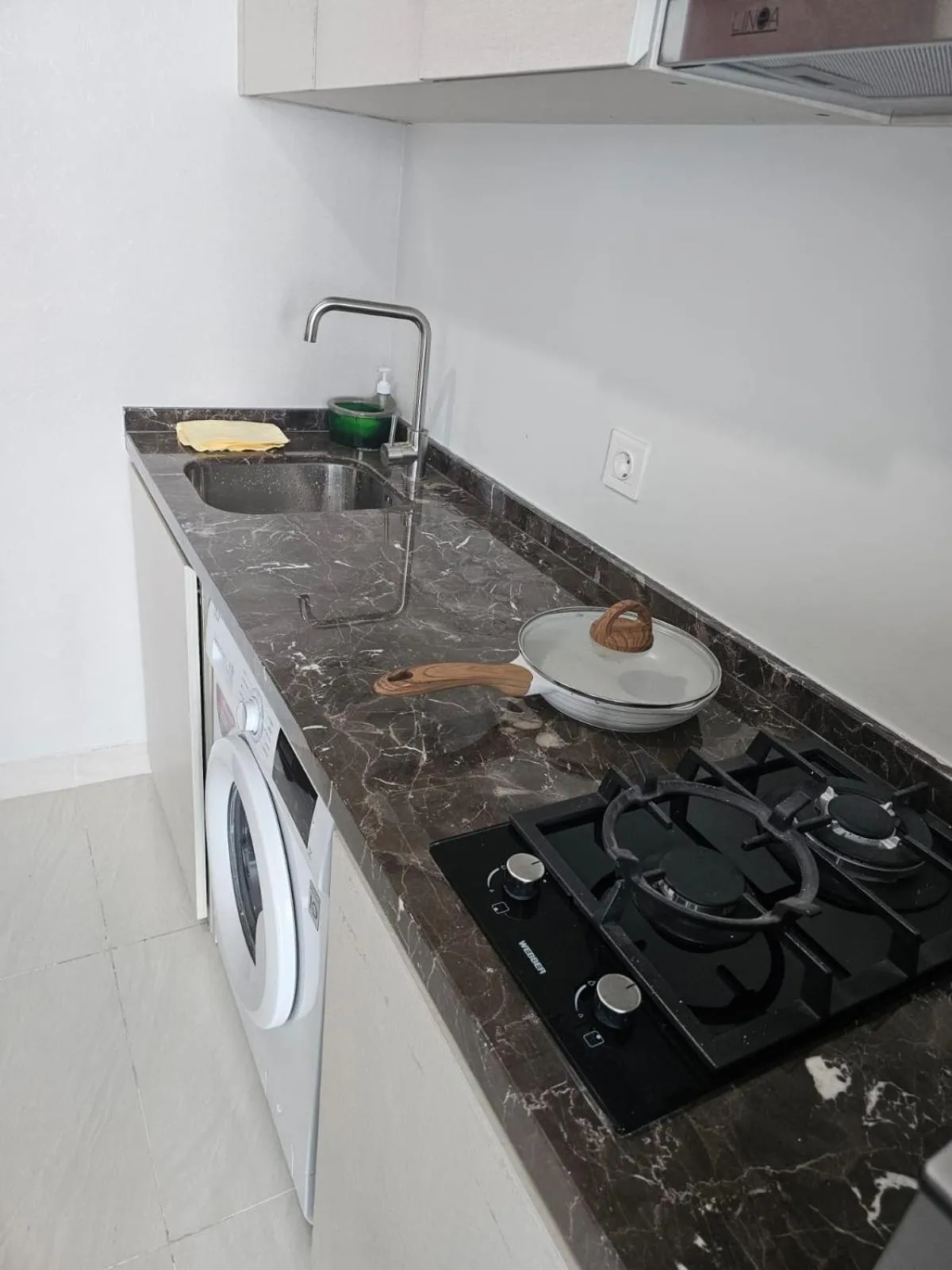 Green Sedayu Apartment Suite by Ellison