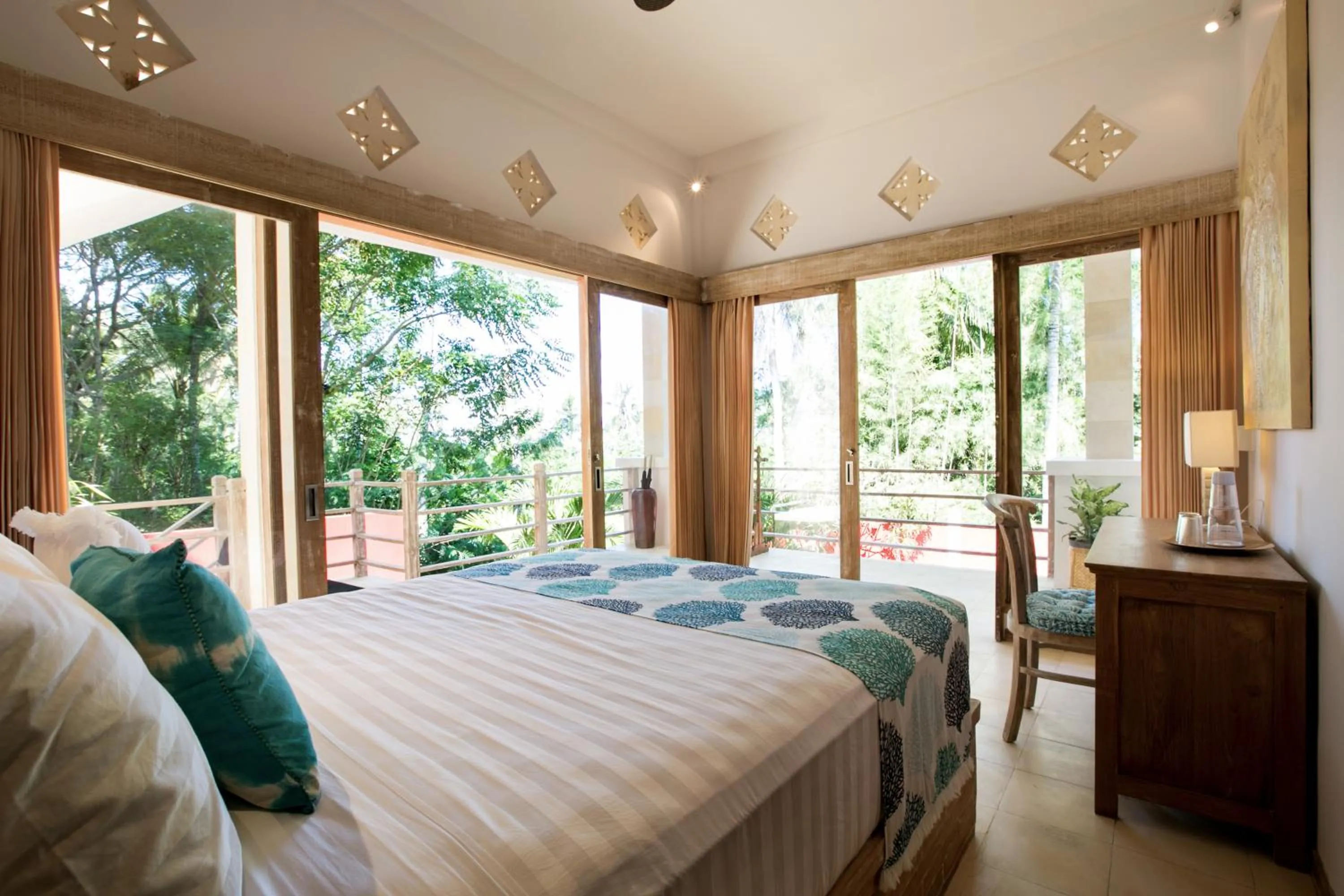 Bedroom, Bed in CASA MIMBA - Seaview Private Pool Villa Padangbai