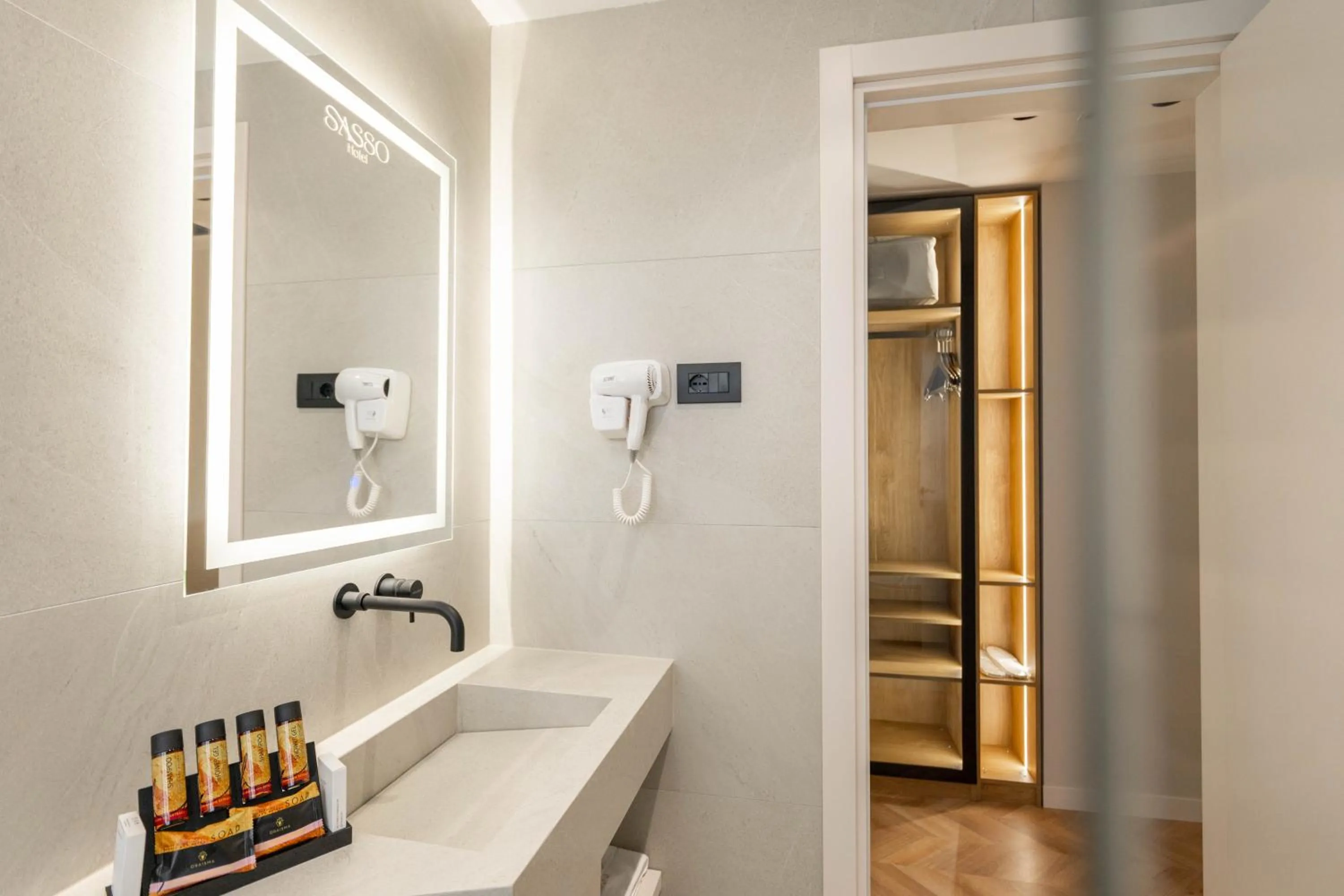 Bathroom in SASSO Hotel