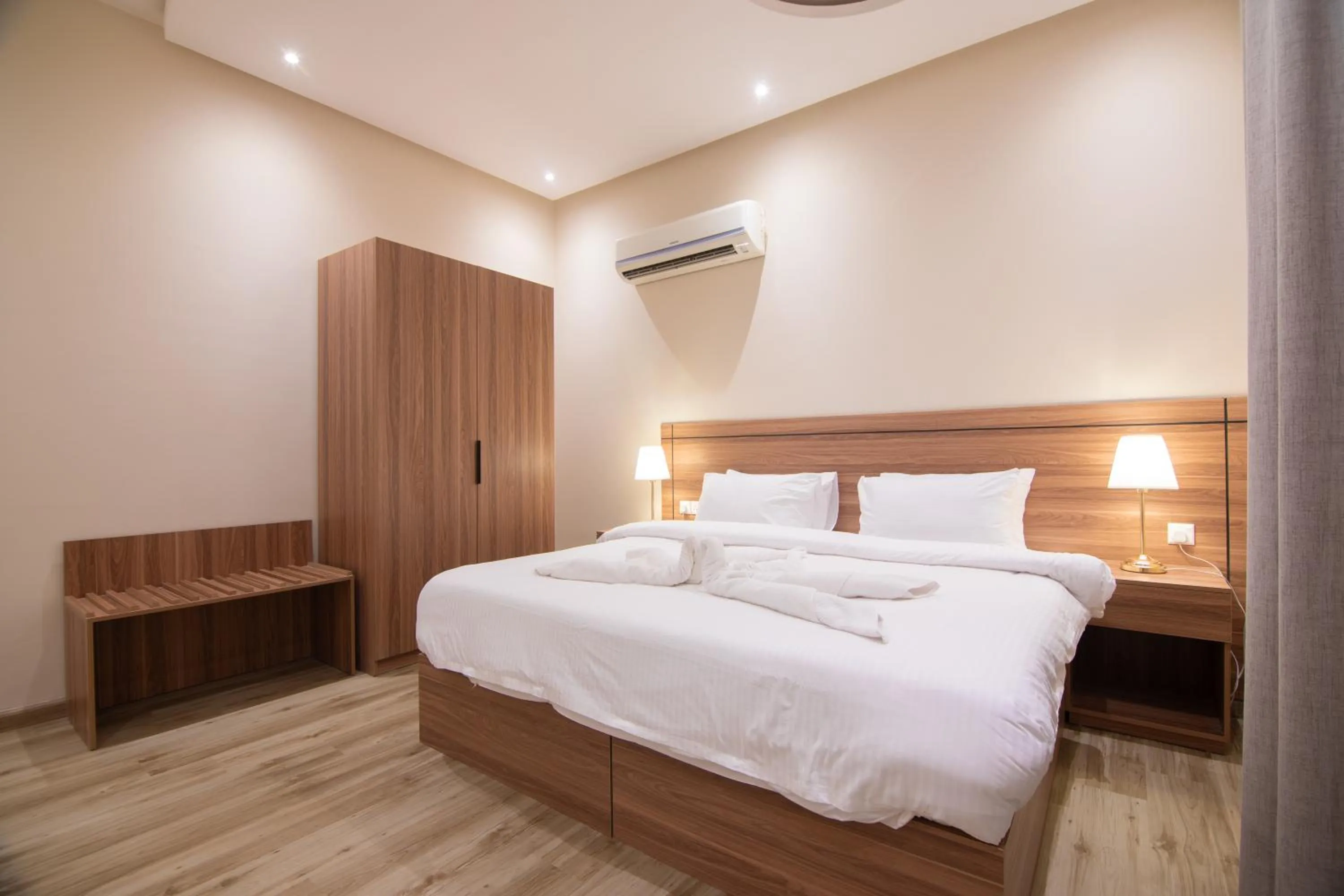 Bed in Towlan Alfalah