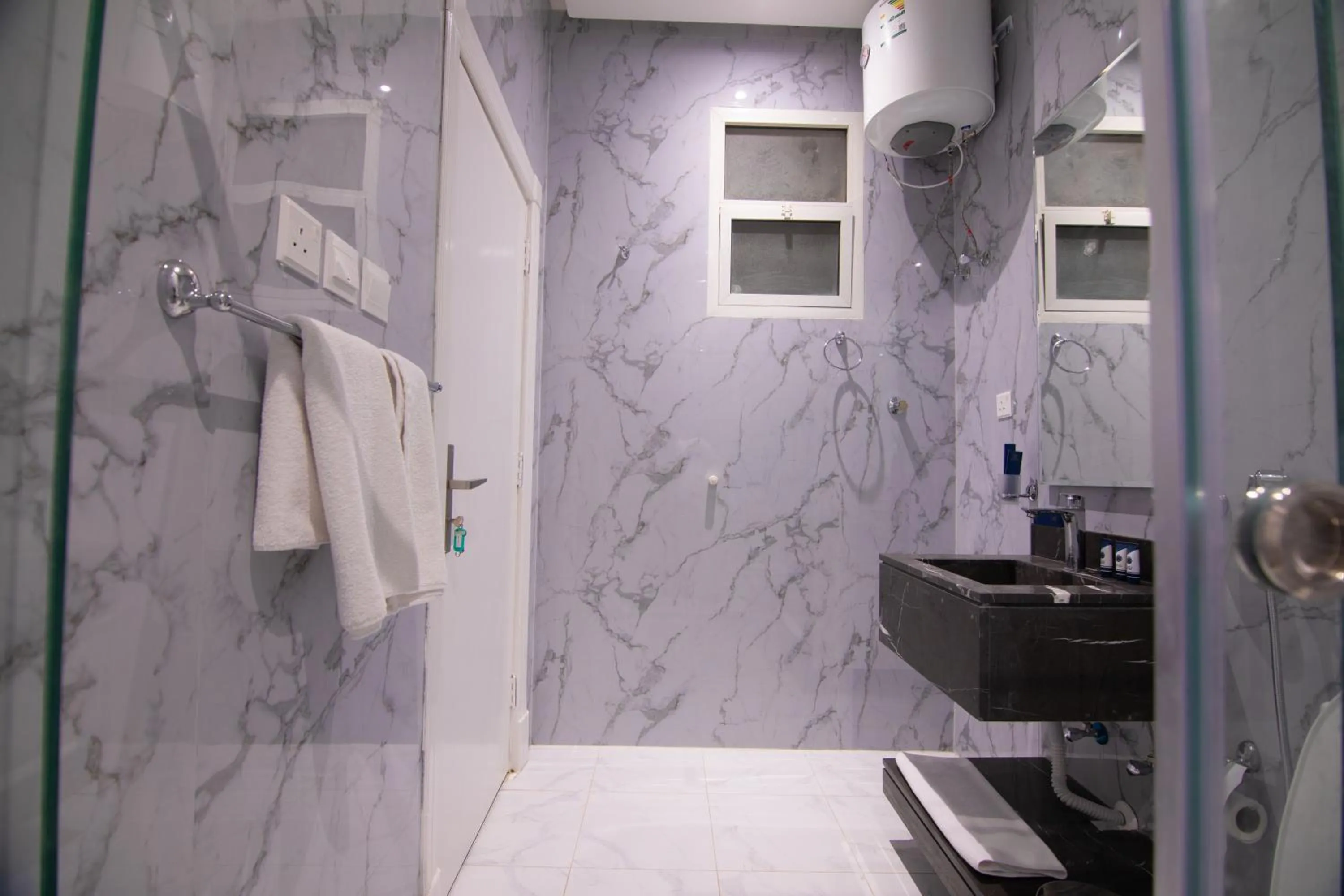 Public Bath in Towlan Alfalah