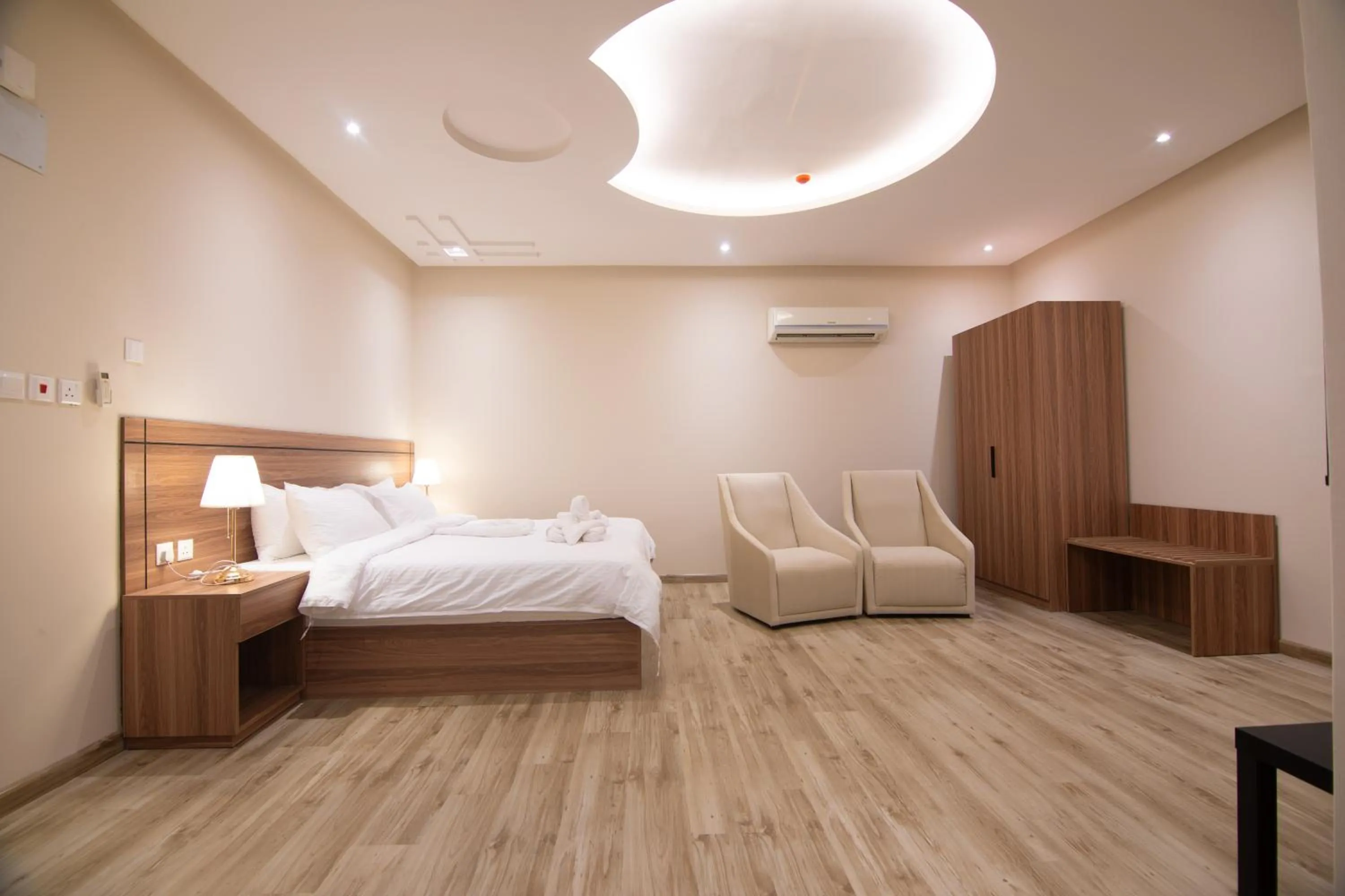 Bed in Towlan Alfalah