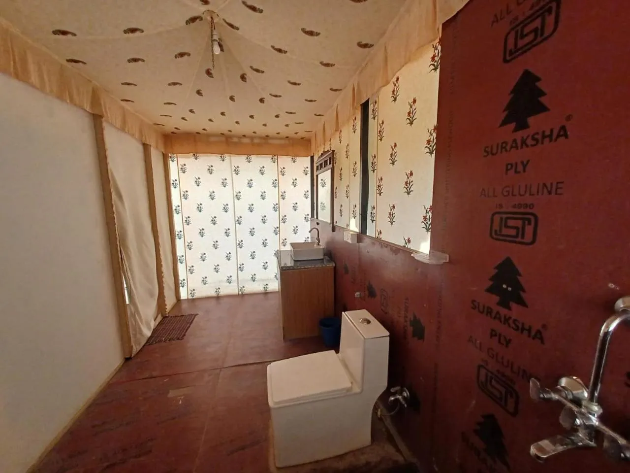 Toilet in Braham Vatika Resort