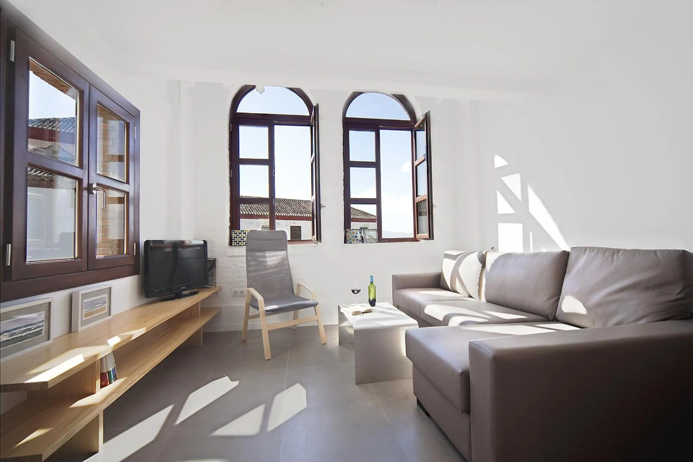 Living room in Smart Suites Albaicin