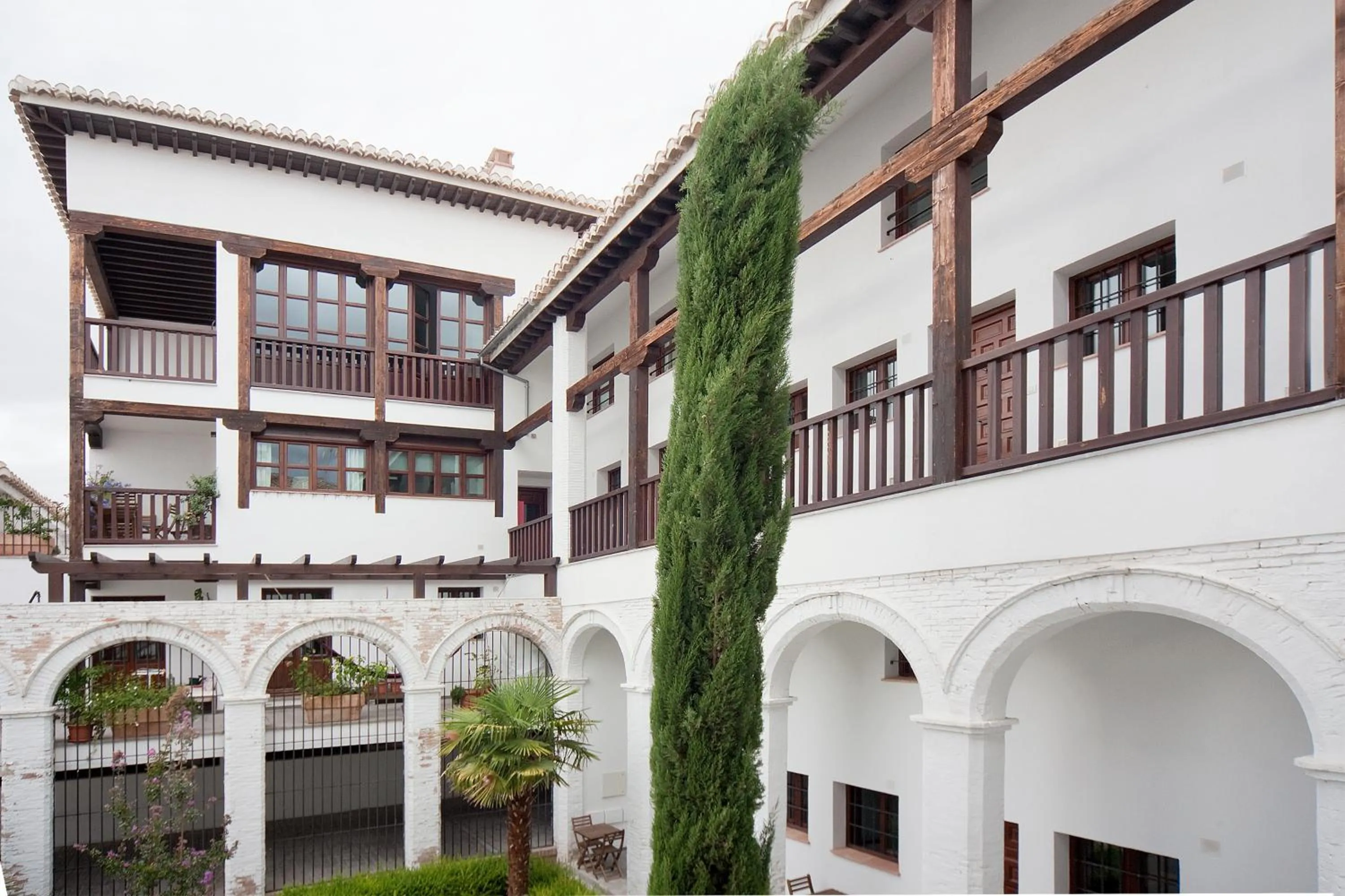 Property building in Smart Suites Albaicin