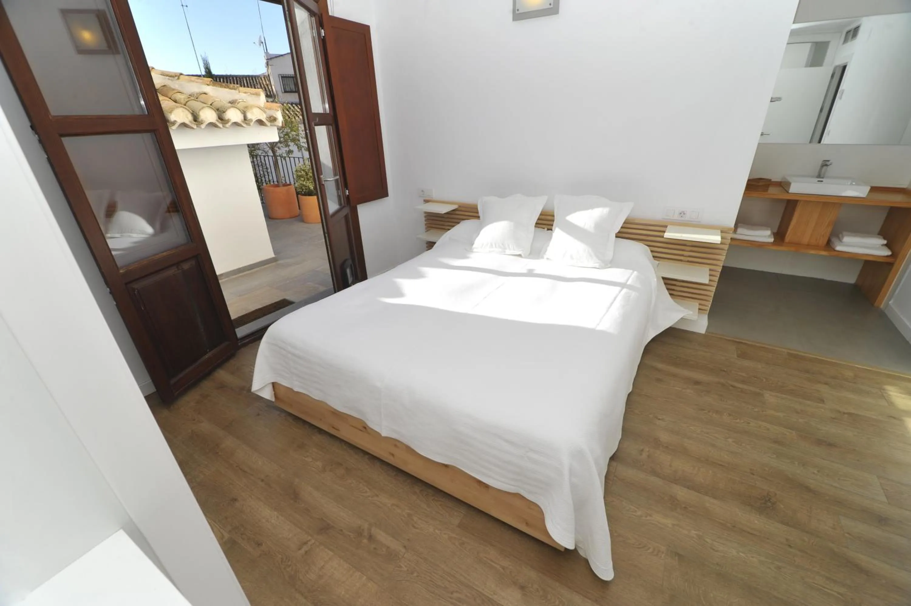 Bedroom, Bed in Smart Suites Albaicin