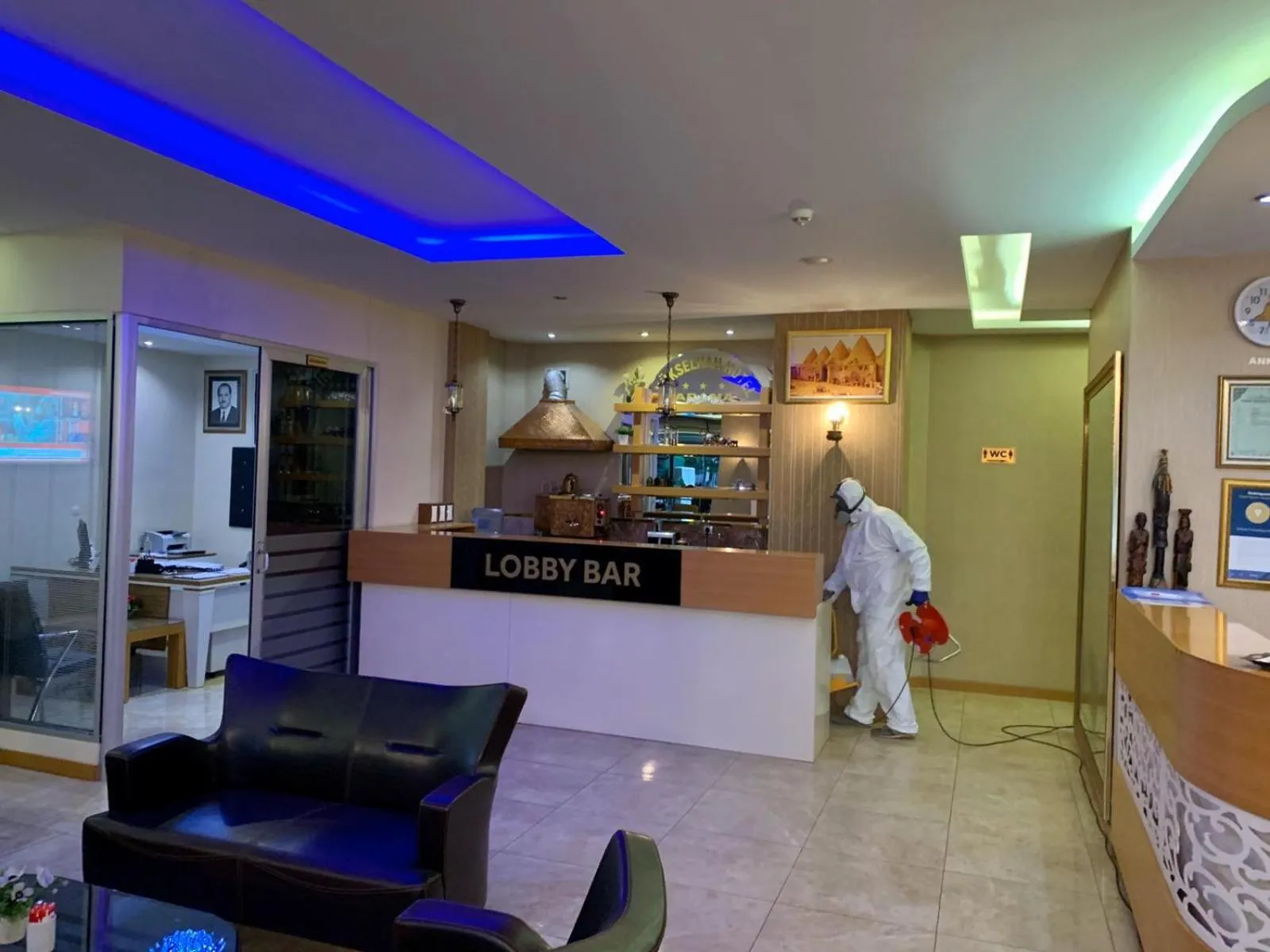 Lobby or reception in Adana Yukselhan Hotel