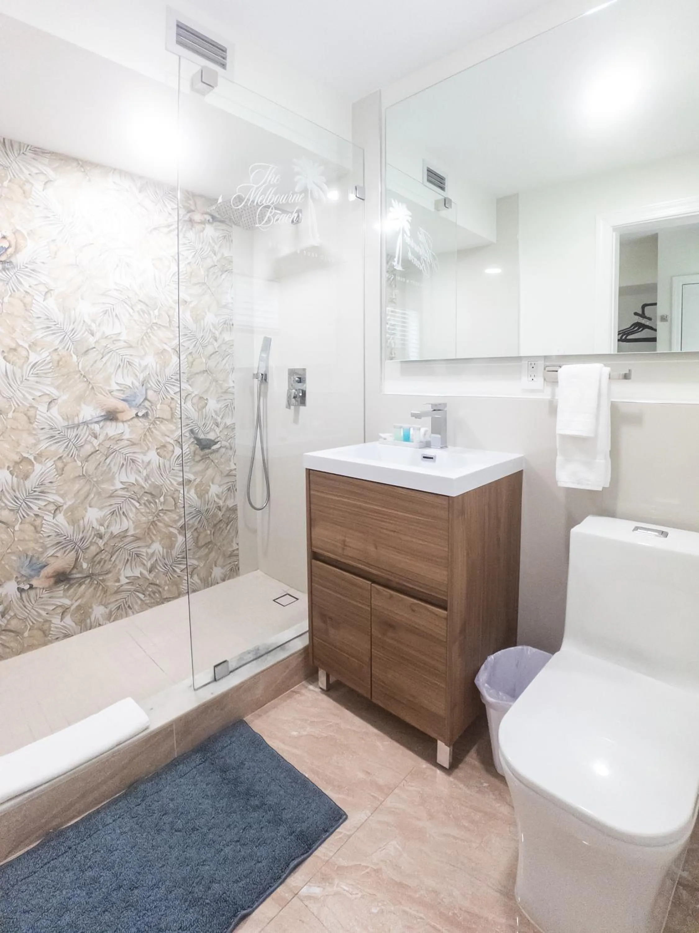 Bath in Melbourne Beach Resort & Surf Club