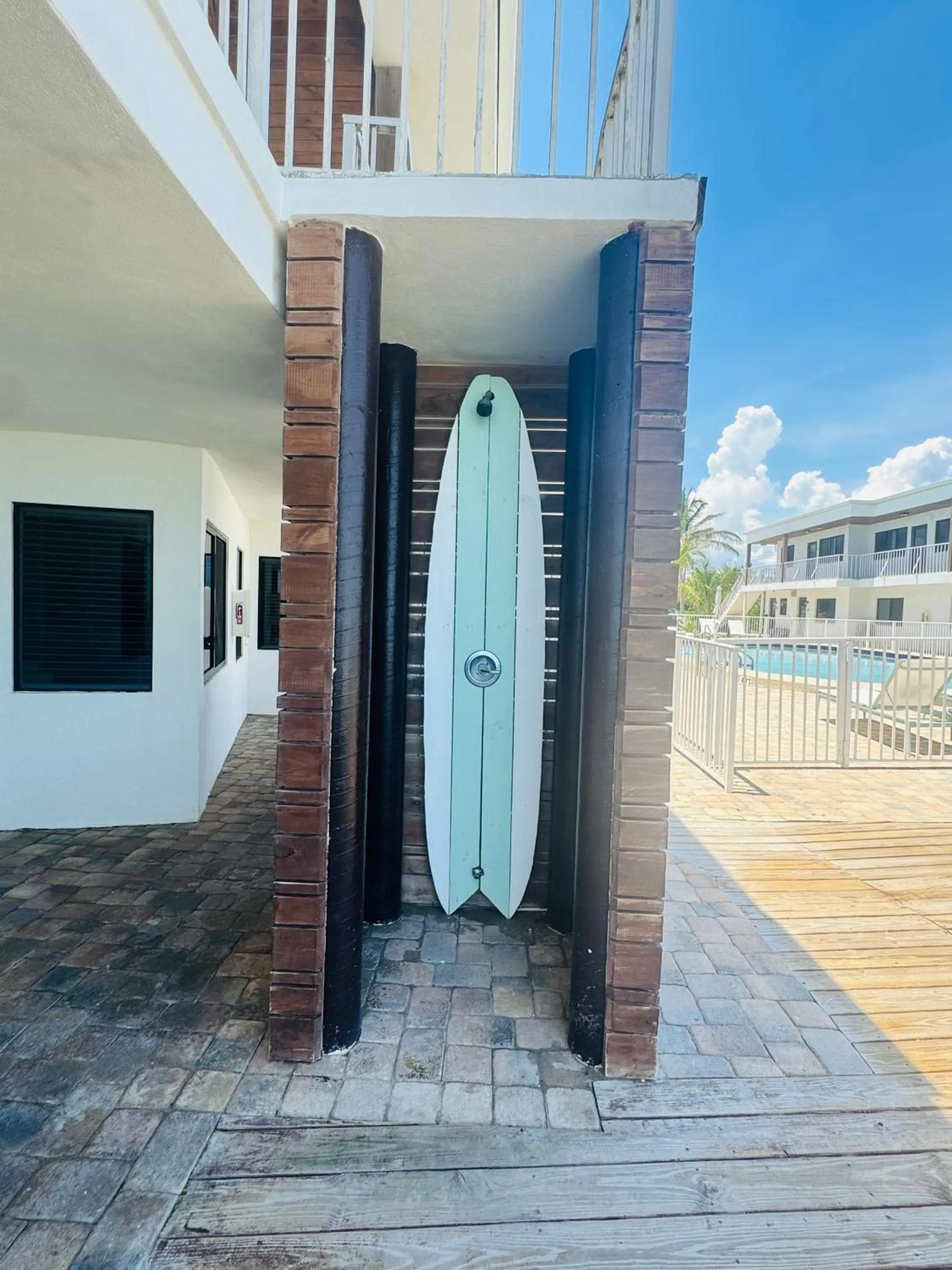 Property building in Melbourne Beach Resort & Surf Club