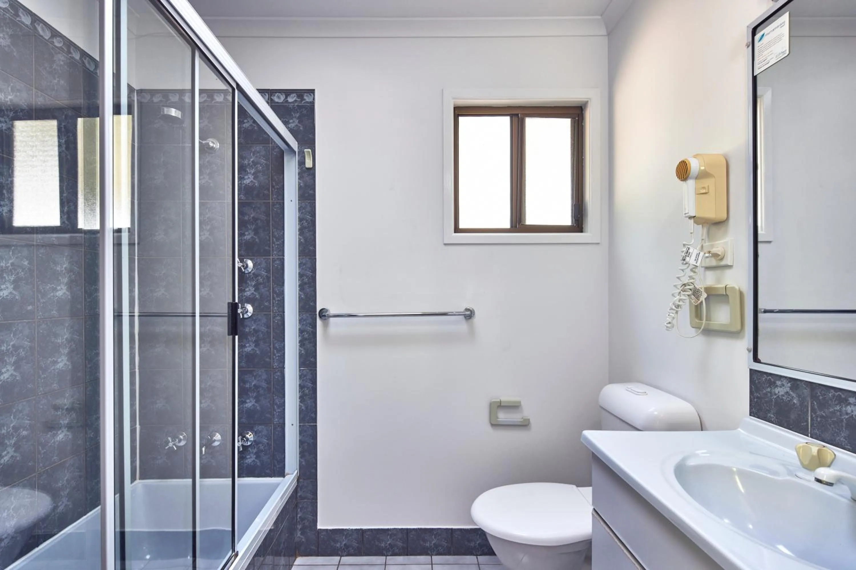 Bathroom in NRMA Murramarang Beachfront Holiday Resort