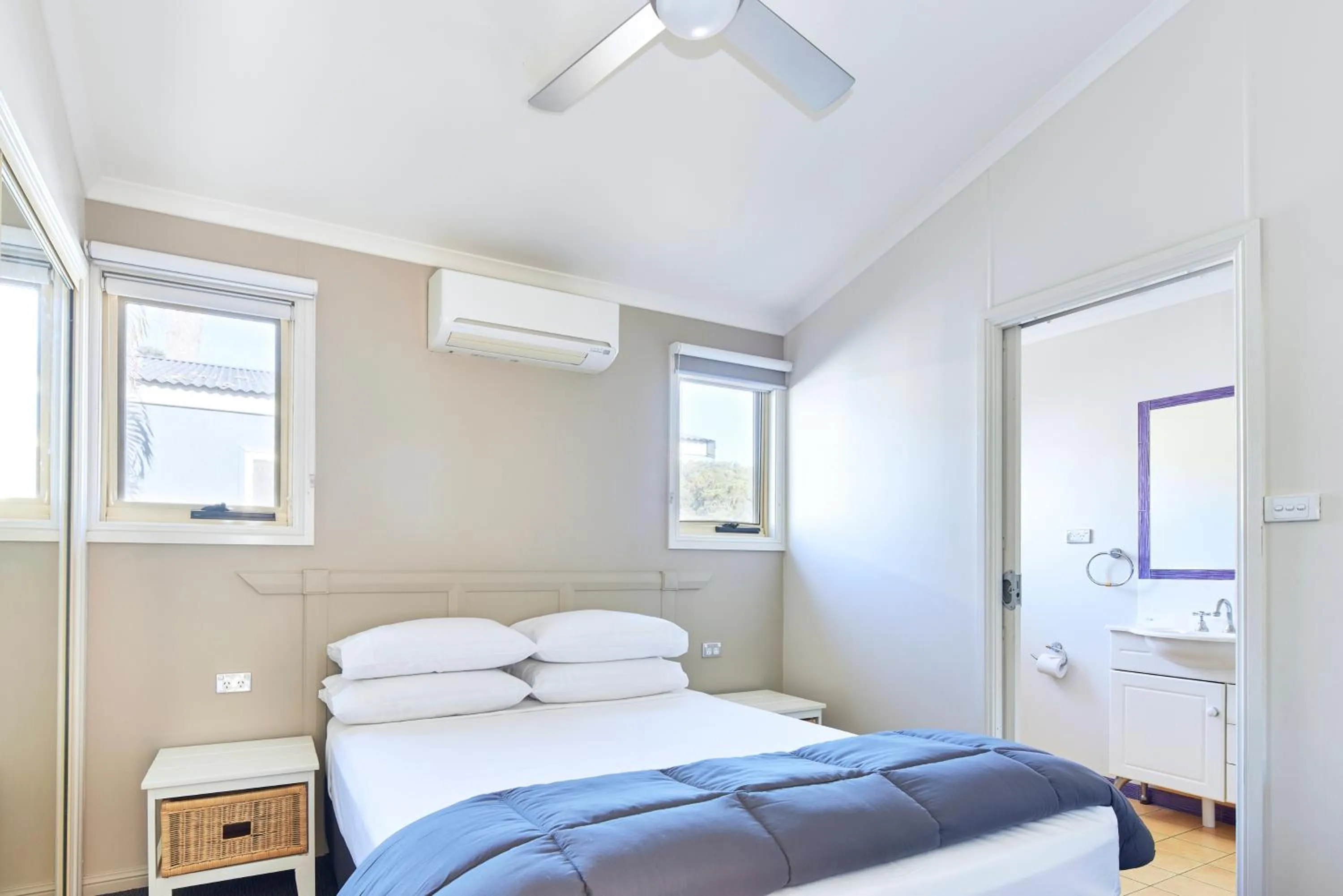 Bed in NRMA Ocean Beach Holiday Resort