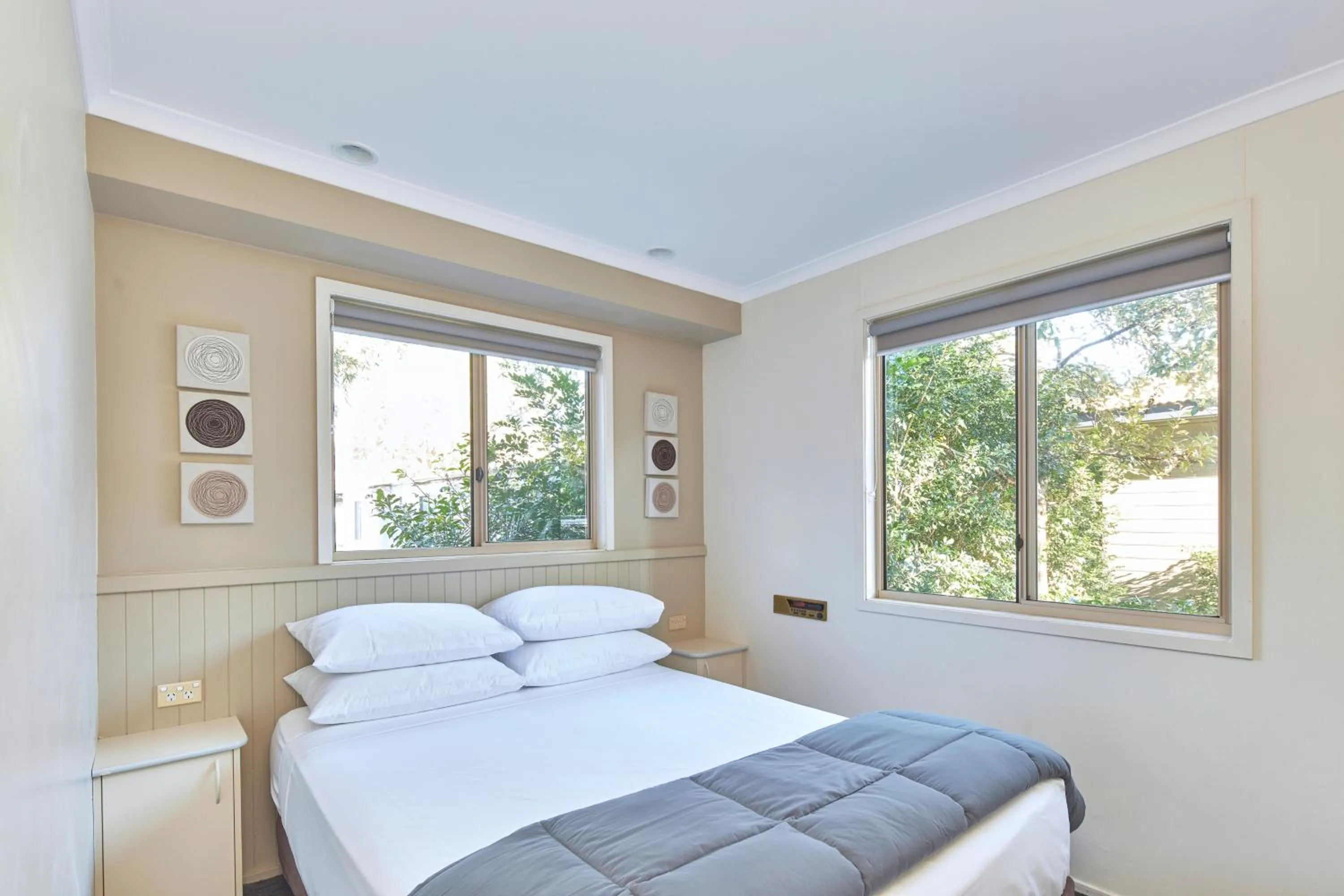 Bed in NRMA Ocean Beach Holiday Resort