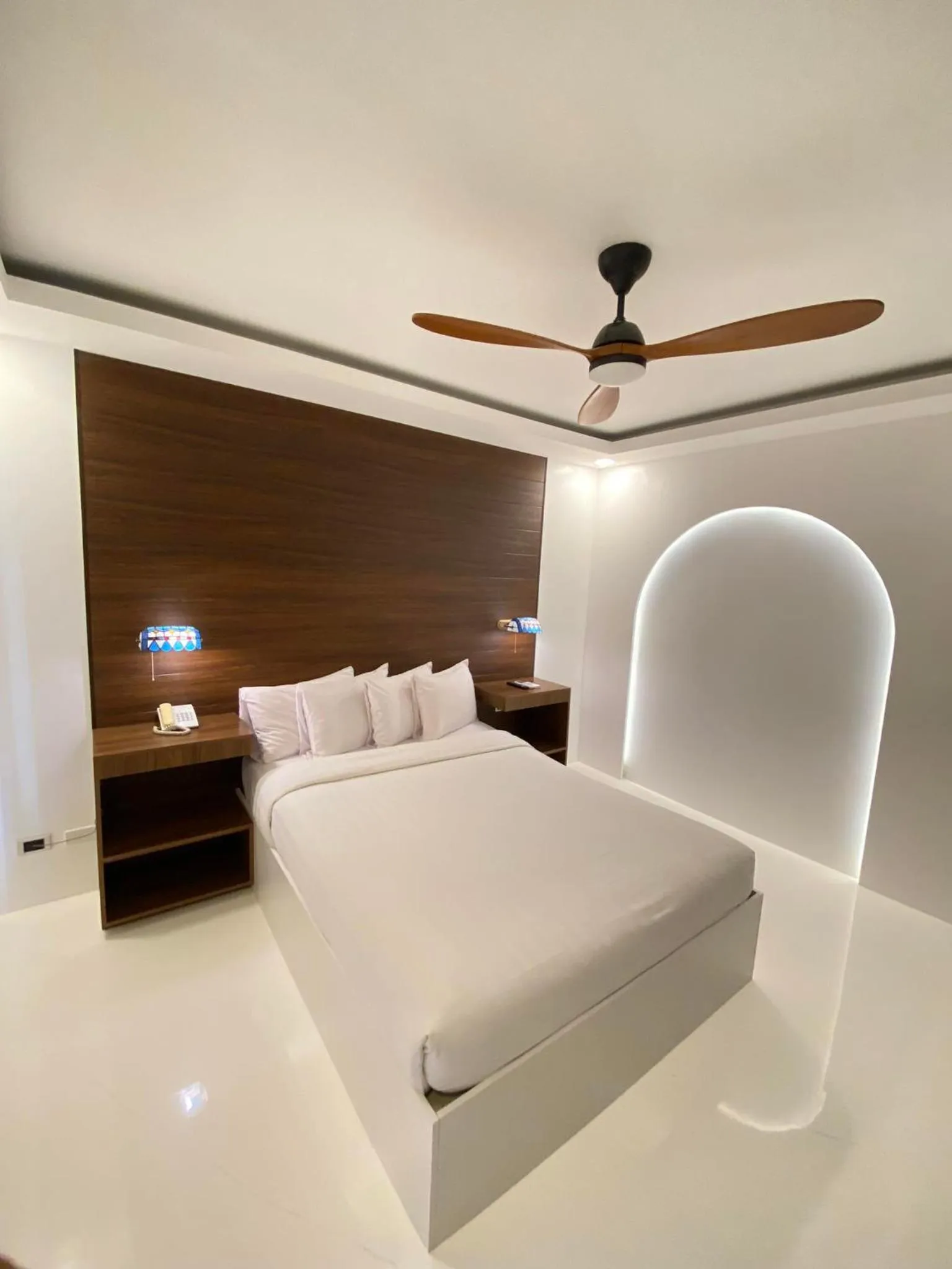 Bed in Buena Casa Hotel