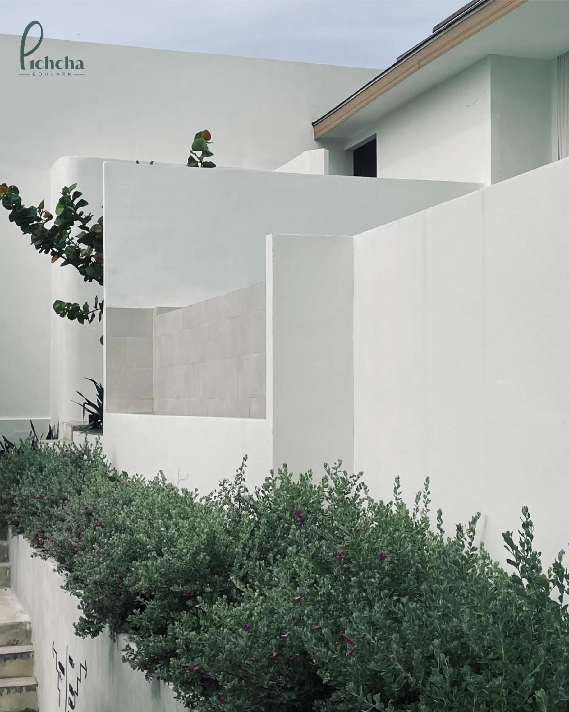 Inner courtyard view in Pichcha Kohlarn