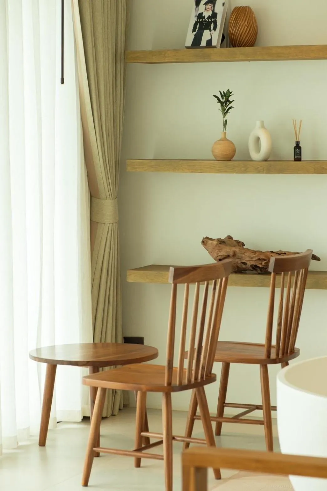 Seating area in Pichcha Kohlarn