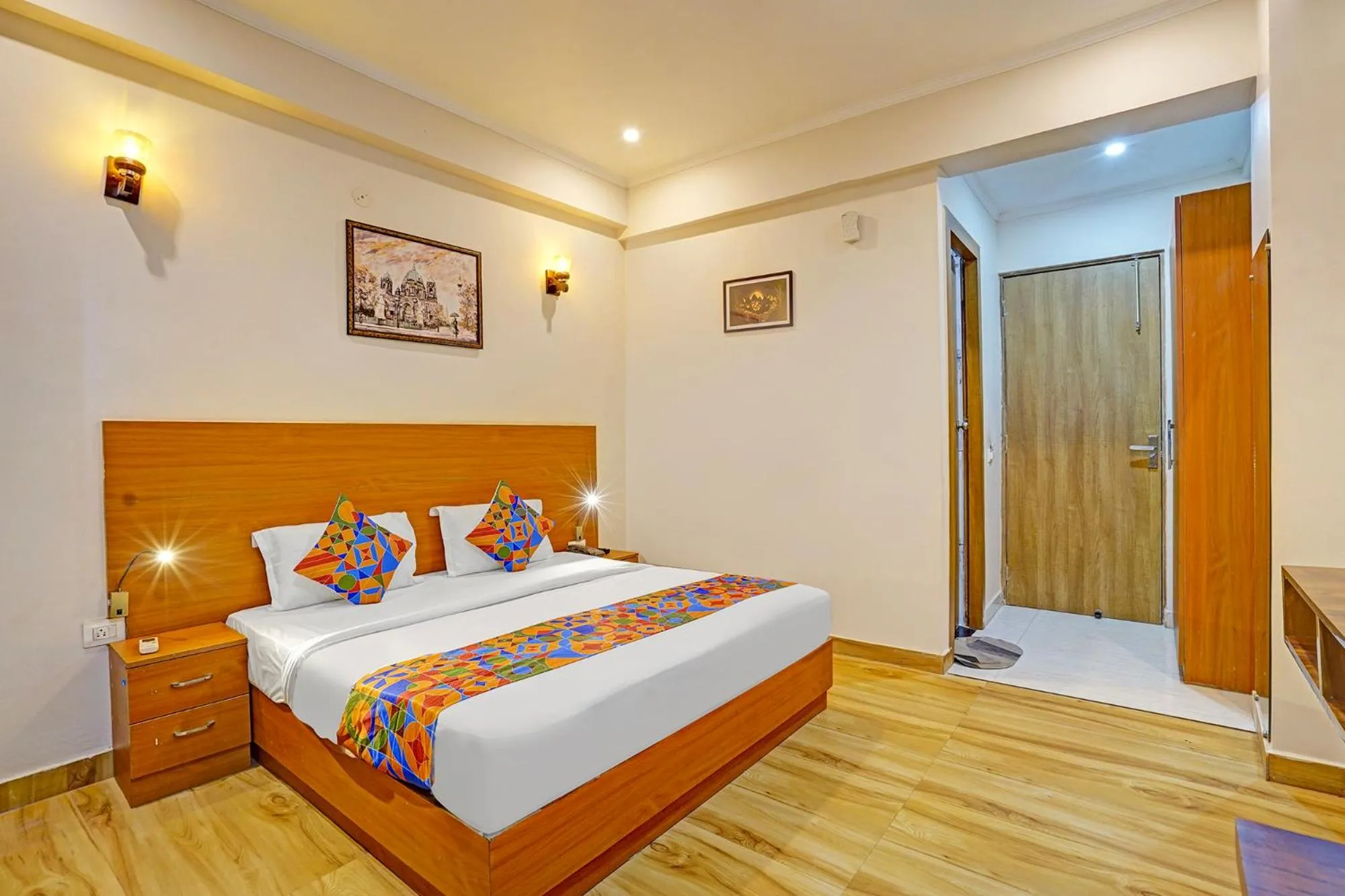 Bed in FabHotel The Viraaj