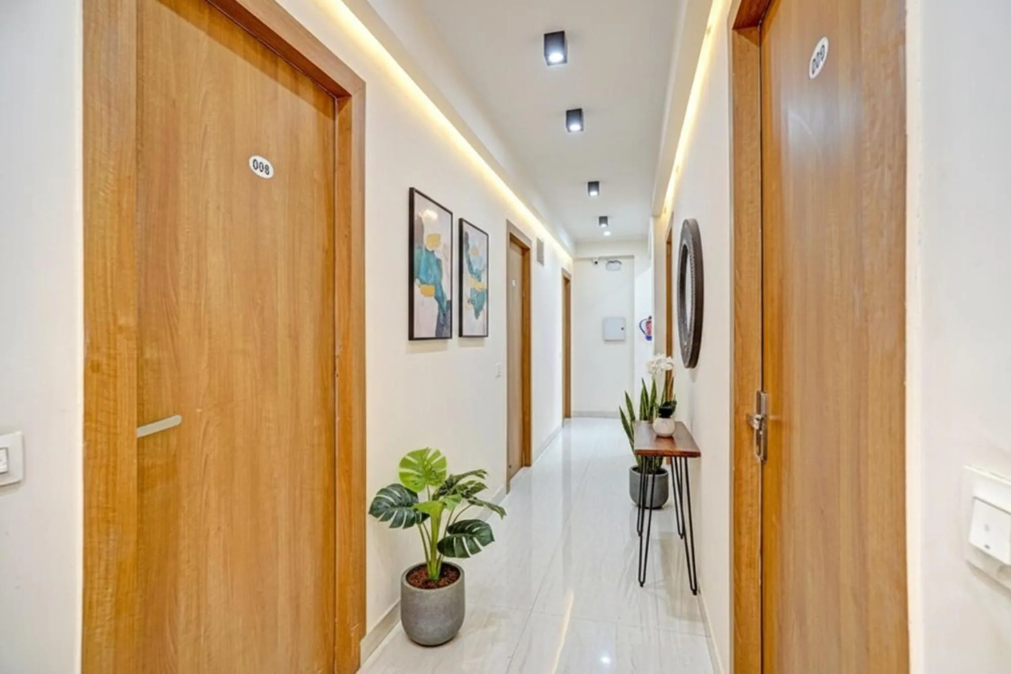 Lobby or reception in FabHotel The Viraaj