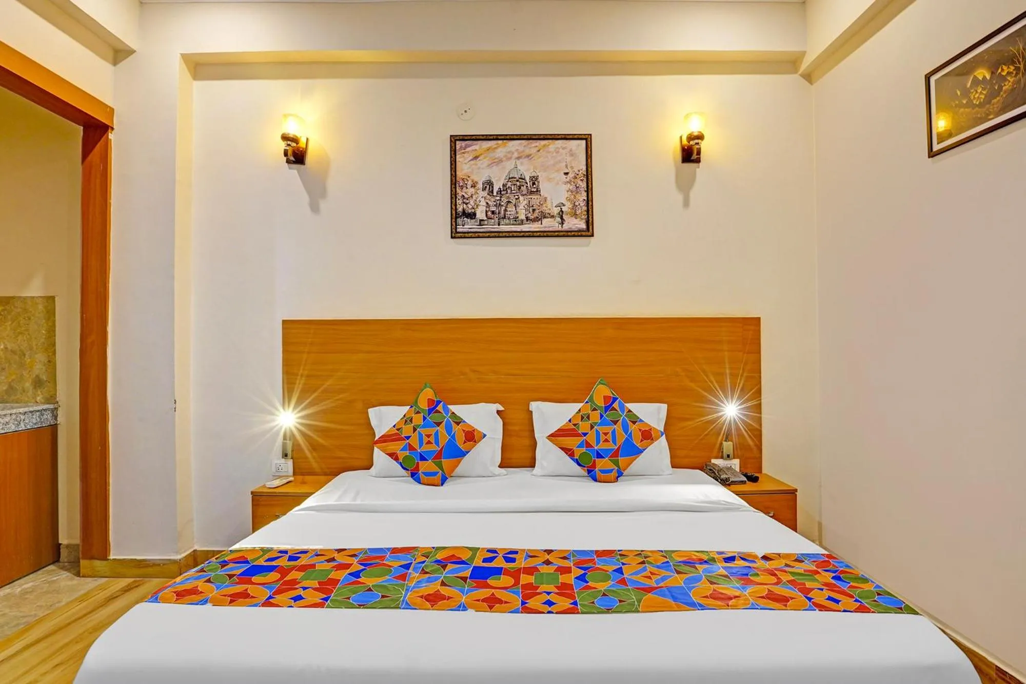 Bed in FabHotel The Viraaj