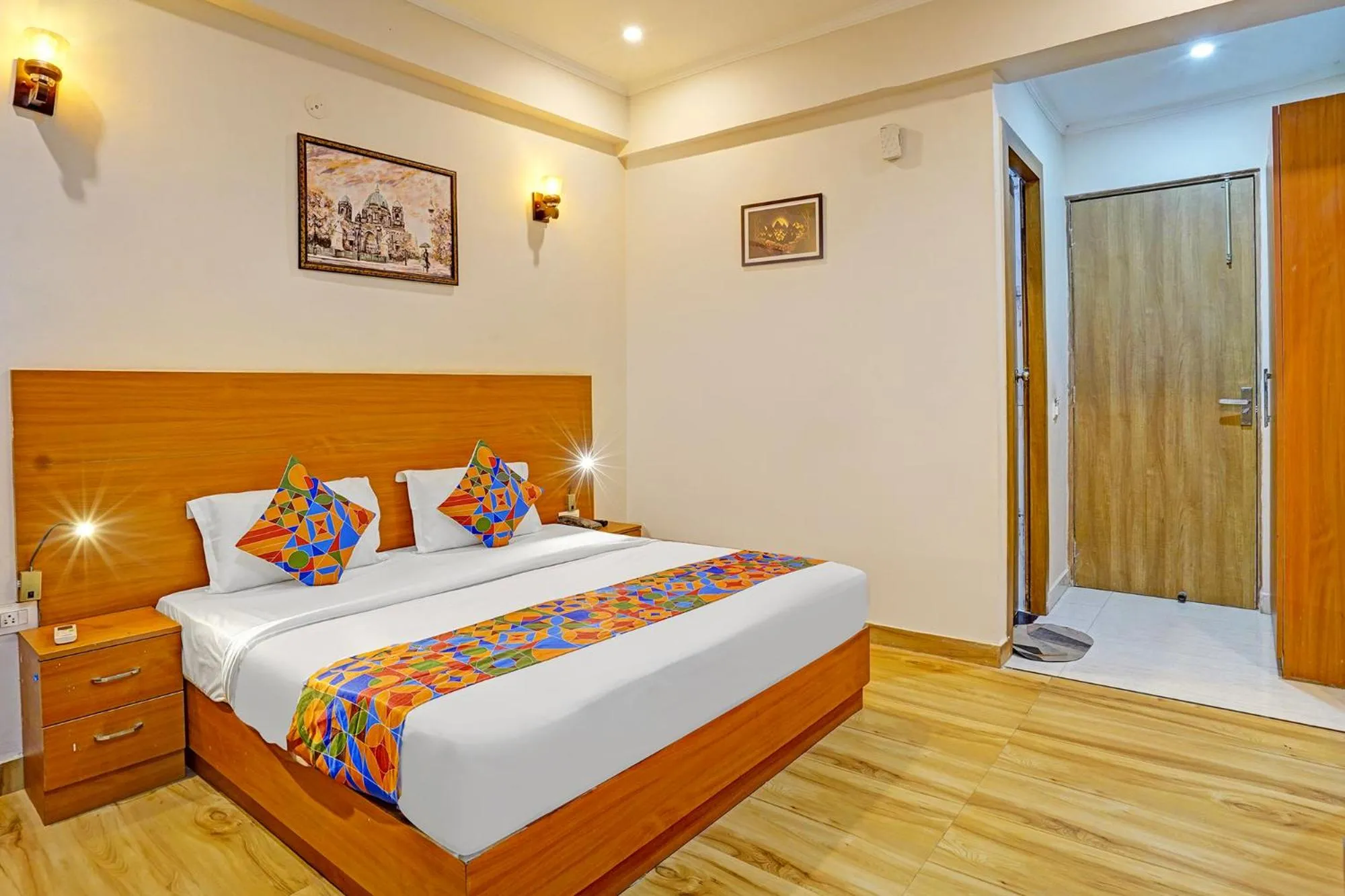 Bed in FabHotel The Viraaj
